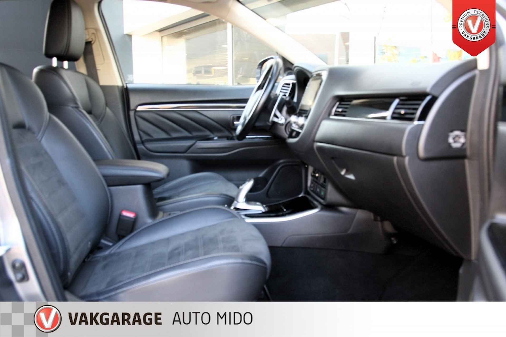 Mitsubishi Outlander 2.4 PHEV Intense 4WD -Adaptieve Cruise Control- -1e eigenaar- - 12/60