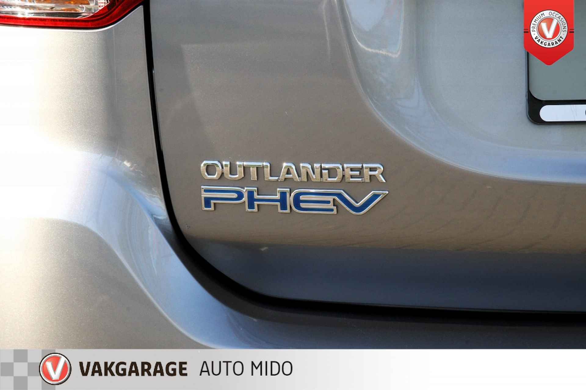 Mitsubishi Outlander 2.4 PHEV Intense 4WD -Adaptieve Cruise Control- -1e eigenaar- - 41/60