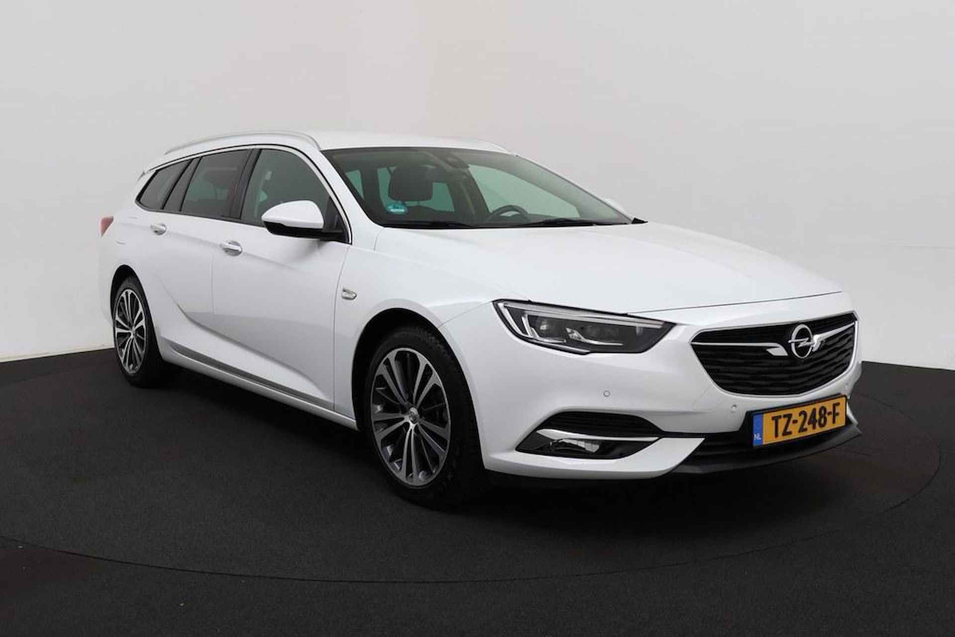 Opel Insignia Sports Tourer 1.5 T Innovation 165 PK AUTOMAAT Trekhaak/Camera/ - 27/32