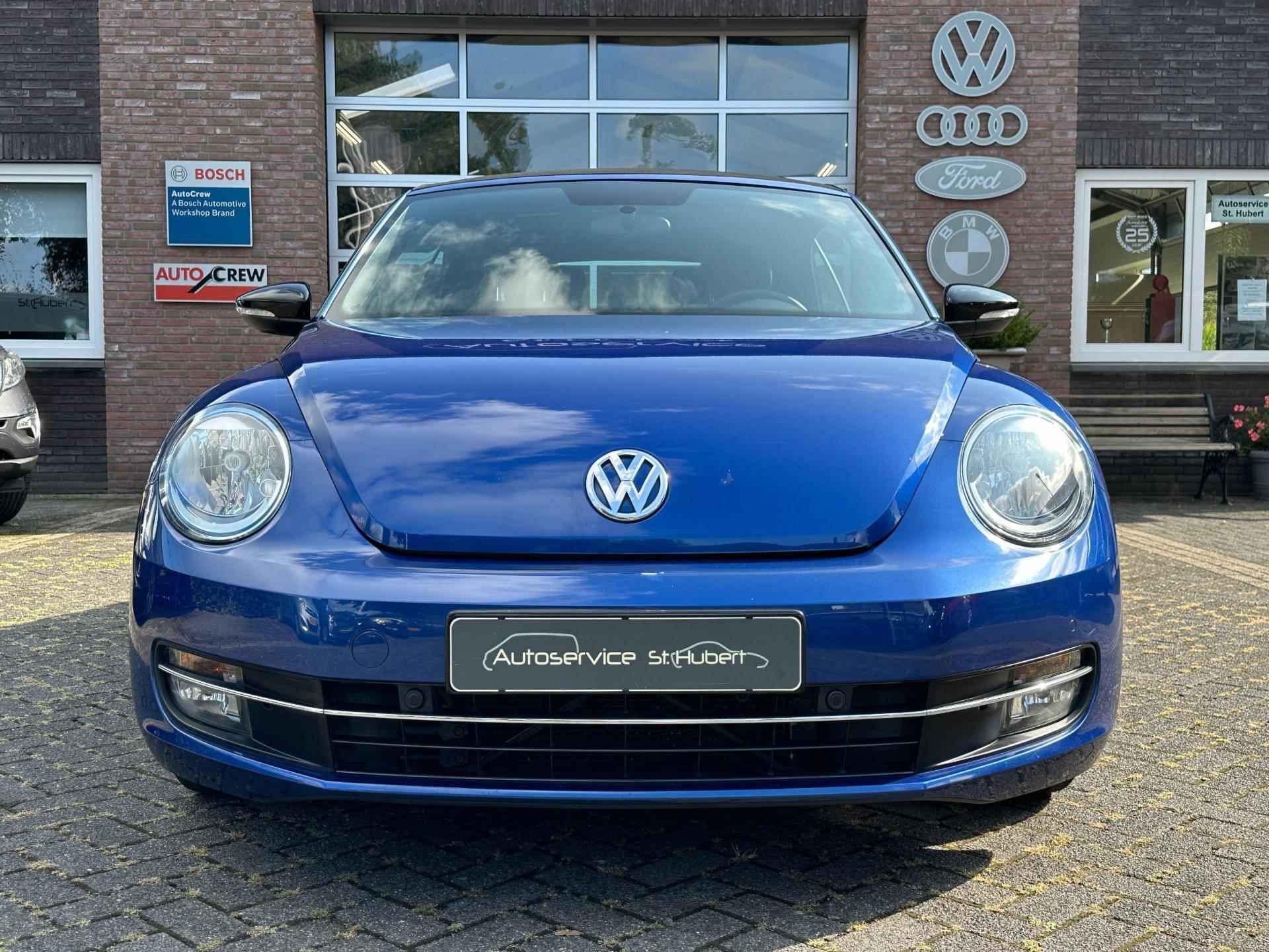 Volkswagen Beetle Cabriolet 1.4 TSI Sport - 2/30