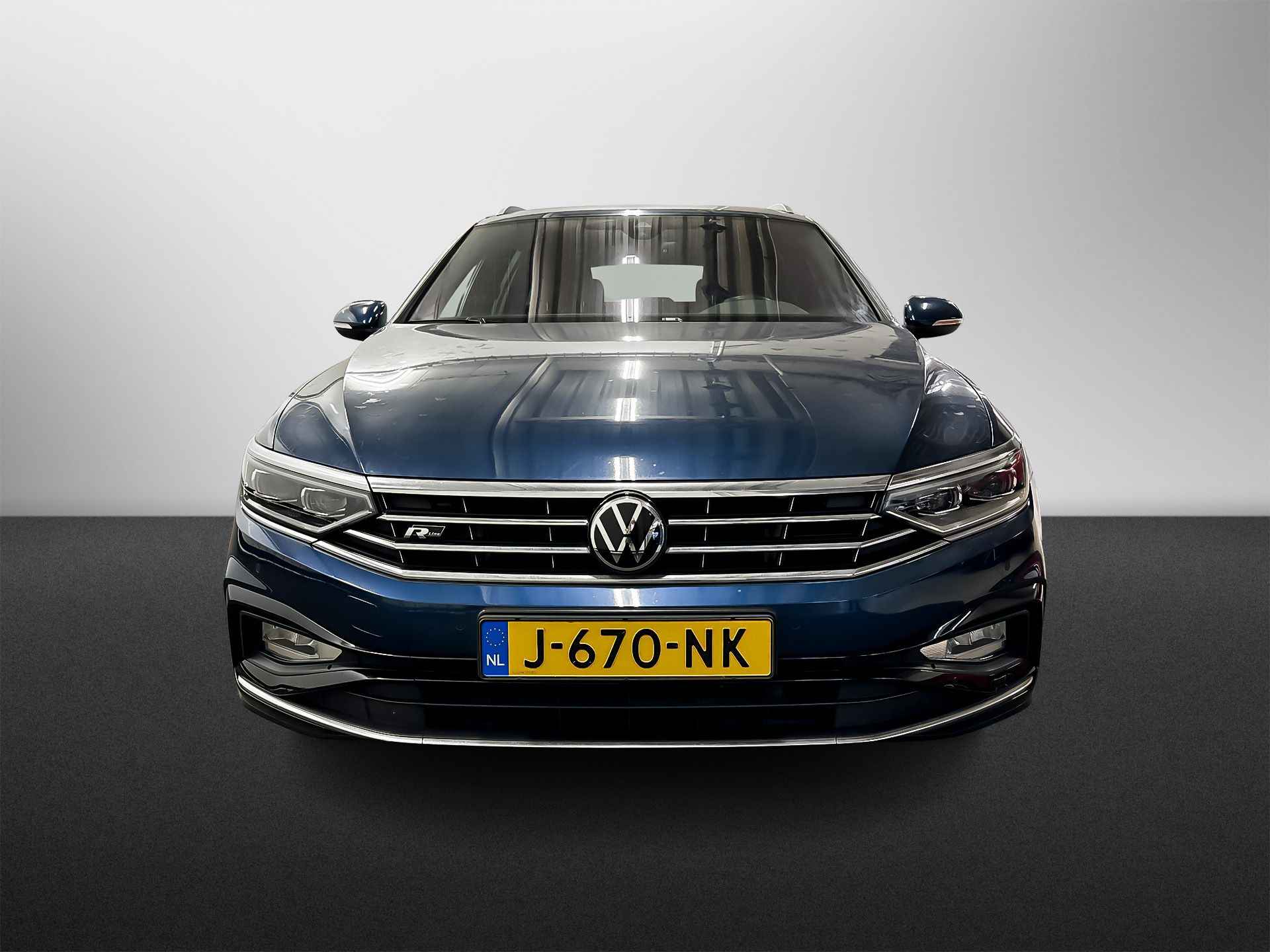 Volkswagen Passat Variant 1.5 TSI 150PK AUTOMAAT 3X R-LINE PANO VIRTUAL LEDER TREKHAAK NAP - 3/7