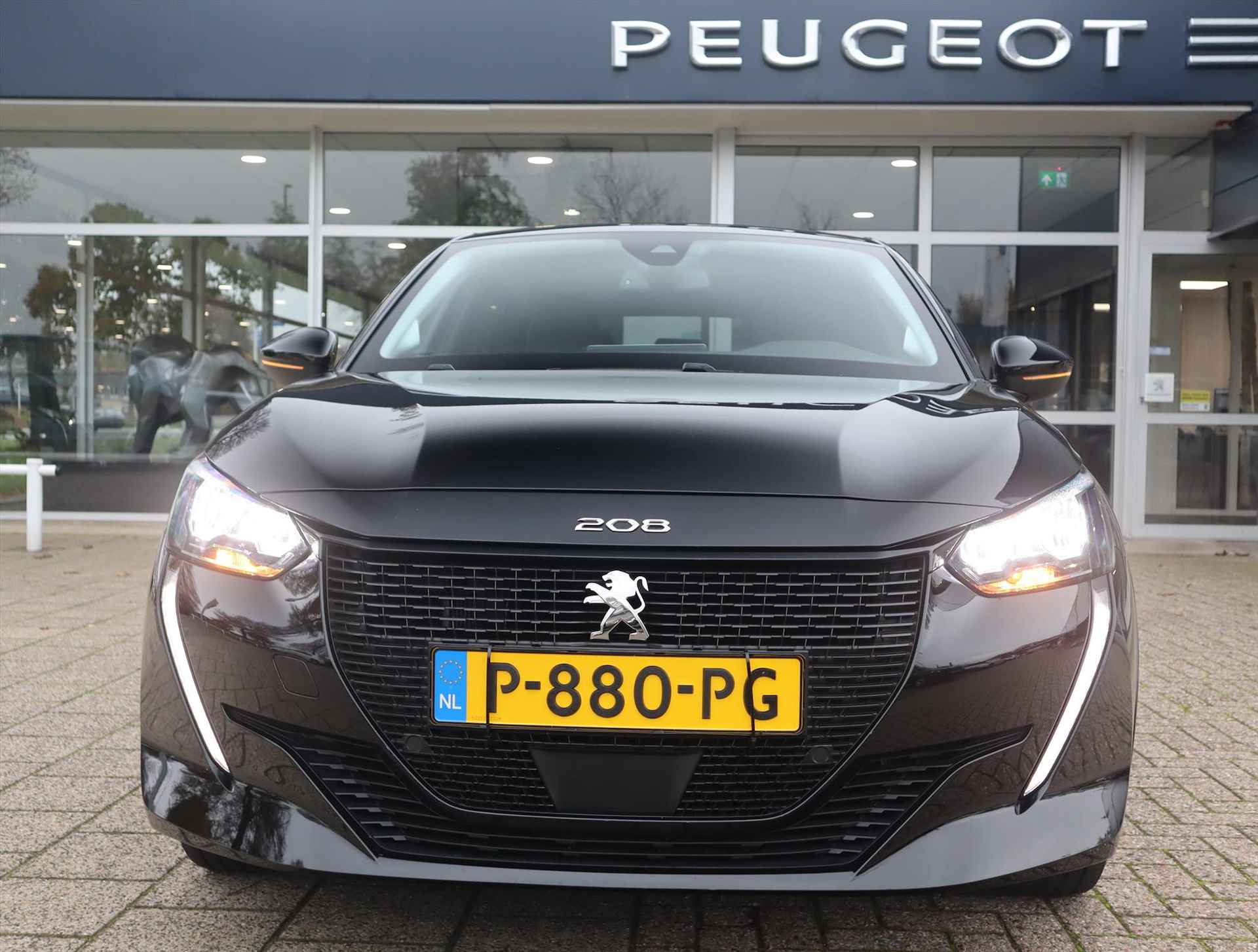 PEUGEOT e-208 Allure Pack EV 50kWh 136pk, Rijklaarprijs, Navigatie Camera Adaptieve cruise control 3-Fase - 32/68