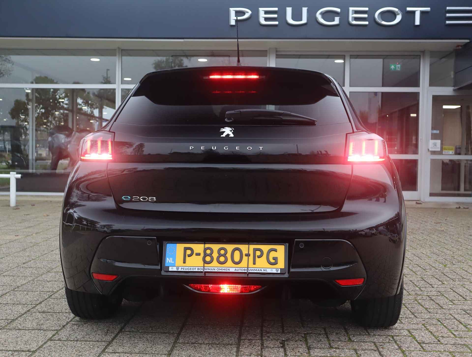 PEUGEOT e-208 Allure Pack EV 50kWh 136pk, Rijklaarprijs, Navigatie Camera Adaptieve cruise control 3-Fase - 34/68