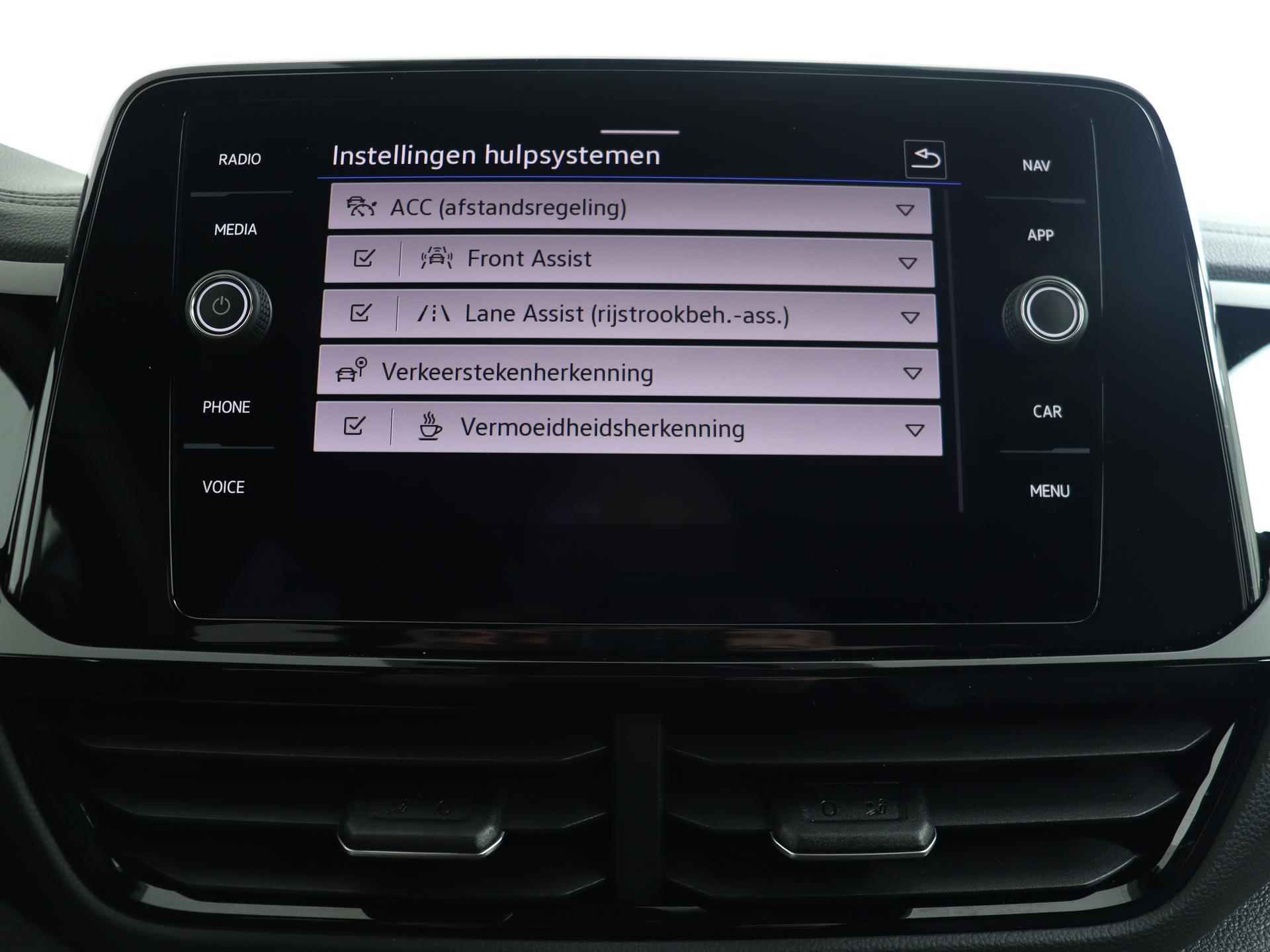 Volkswagen T-Roc 1.5 TSI 150PK DSG R-Line Business | Black Style | Navi | Camera | Stoelverwarming | Apple CarPlay| 19" LM | Virtual Display | - 41/49