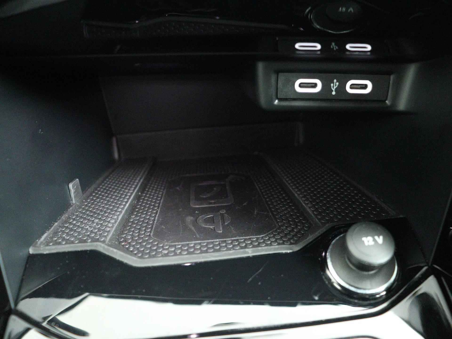 Volkswagen T-Roc 1.5 TSI 150PK DSG R-Line Business | Black Style | Navi | Camera | Stoelverwarming | Apple CarPlay| 19" LM | Virtual Display | - 48/49