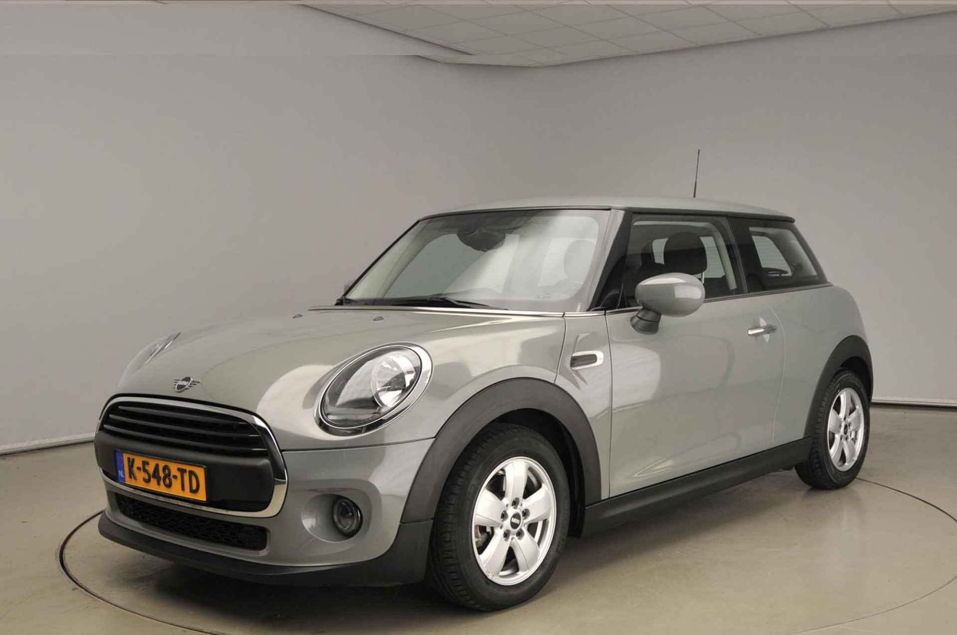 Mini 3-deurs One Business / Navigatie / Cruise / Sportstuur / DAB / Alu wielen - 33/33