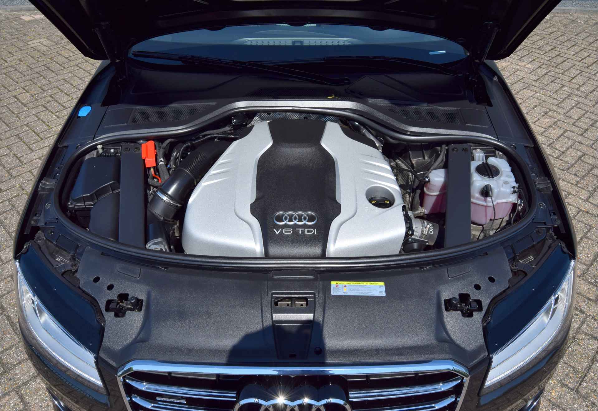 Audi A8 3.0 TDI quattro Pro Line+ Sport 89.000km NAP Nederlandse auto Dealer onderhouden - 56/59