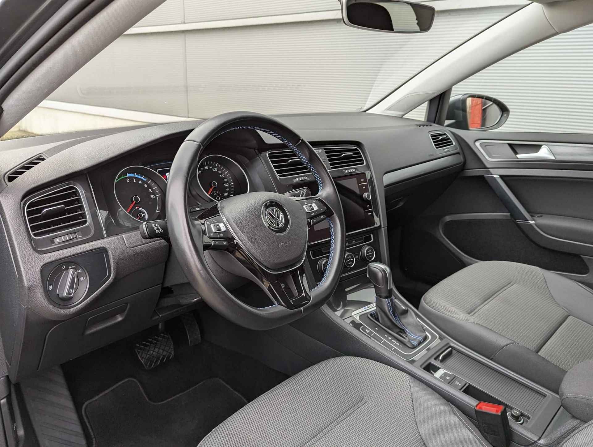 Volkswagen e-Golf 136pk DSG E-DITION | LED Plus | Navigatie | Voorruitverwarming - 21/41