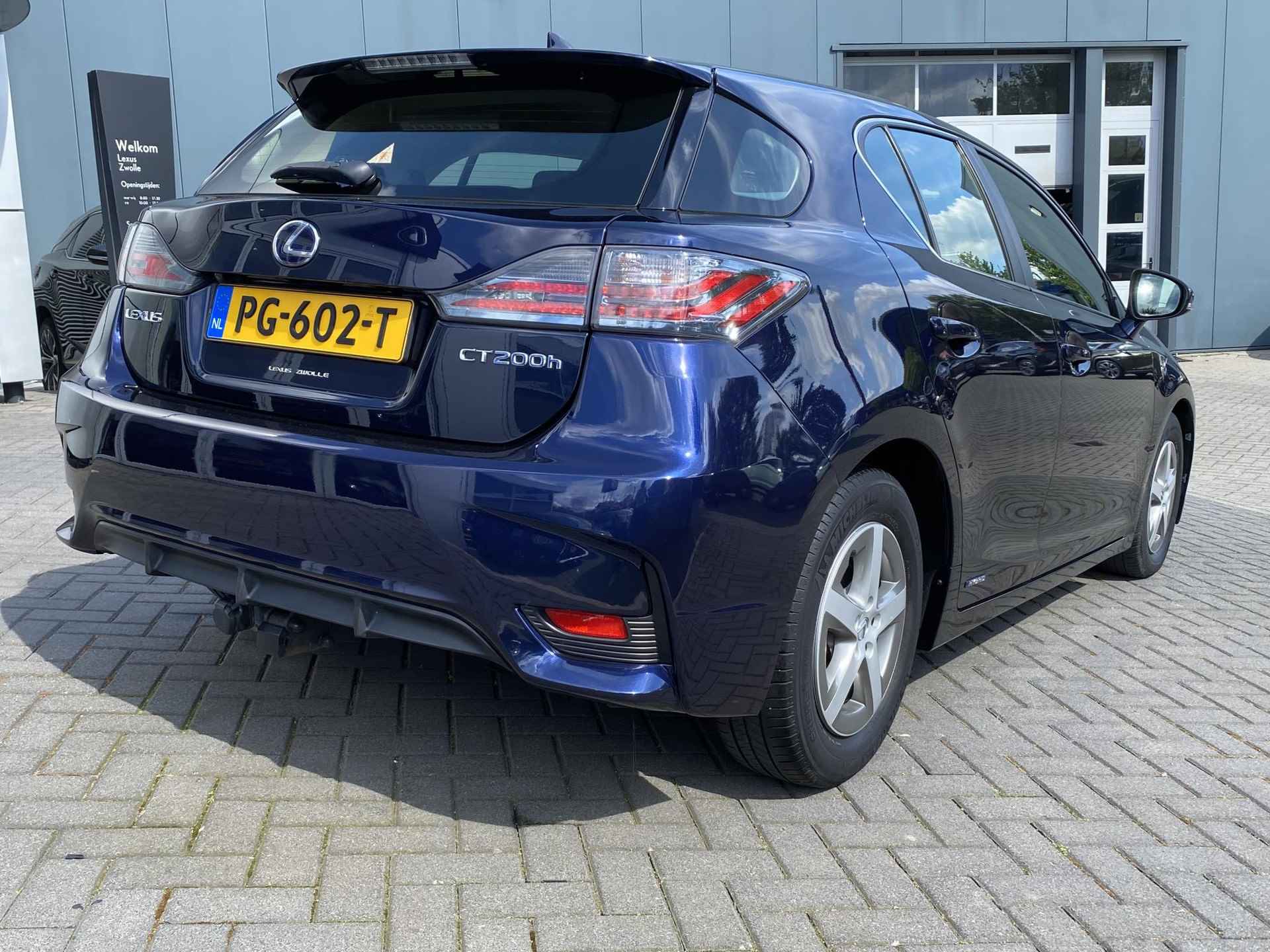 Lexus CT 200h NL-AUTO TREKHAAK CRUISE CAMERA NAVI BLUETOOTH - 3/32