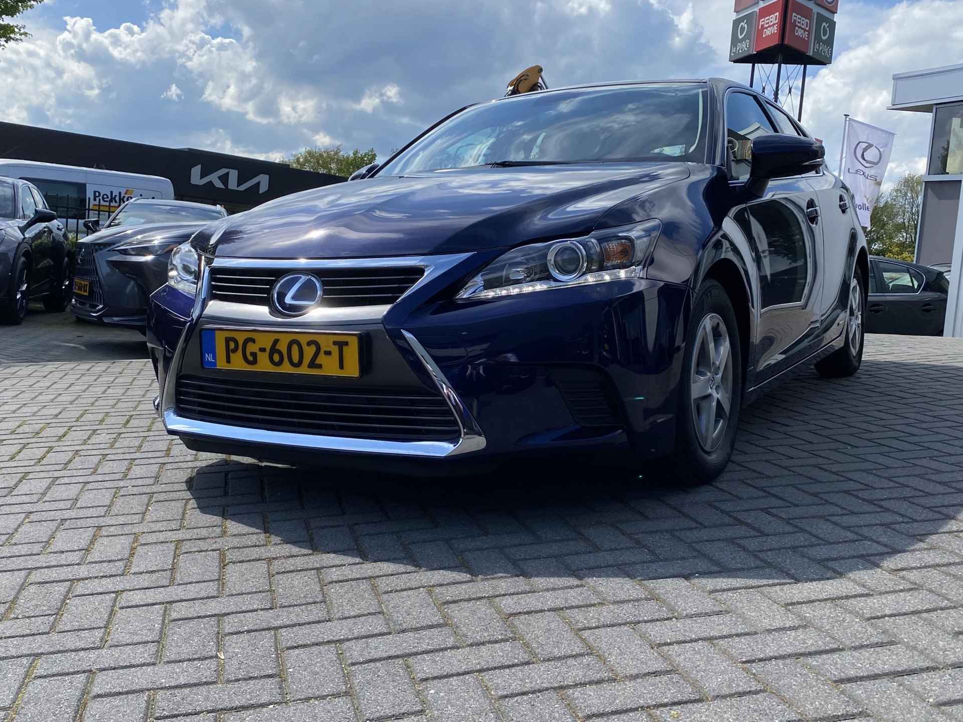 Lexus CT 200h NL-AUTO TREKHAAK CRUISE CAMERA NAVI BLUETOOTH - 7/32