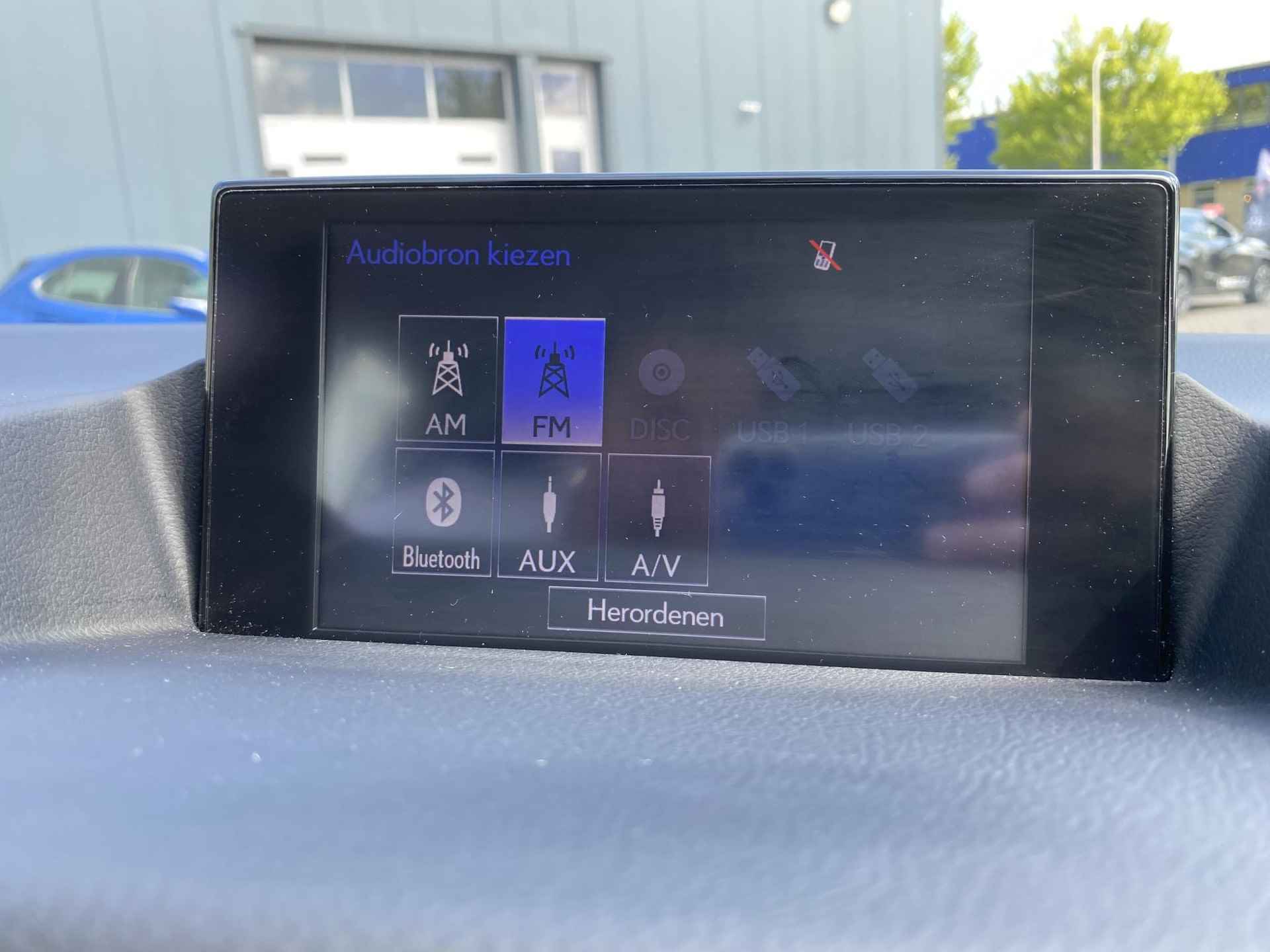 Lexus CT 200h NL-AUTO TREKHAAK CRUISE CAMERA NAVI BLUETOOTH - 18/32