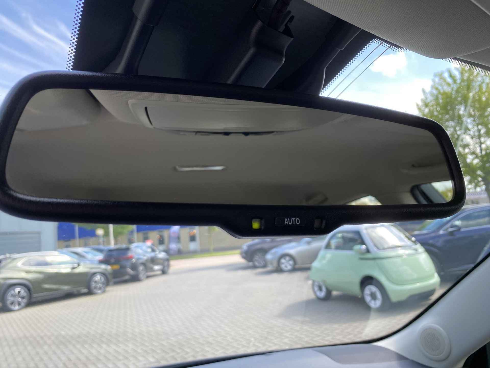 Lexus CT 200h NL-AUTO TREKHAAK CRUISE CAMERA NAVI BLUETOOTH - 25/32