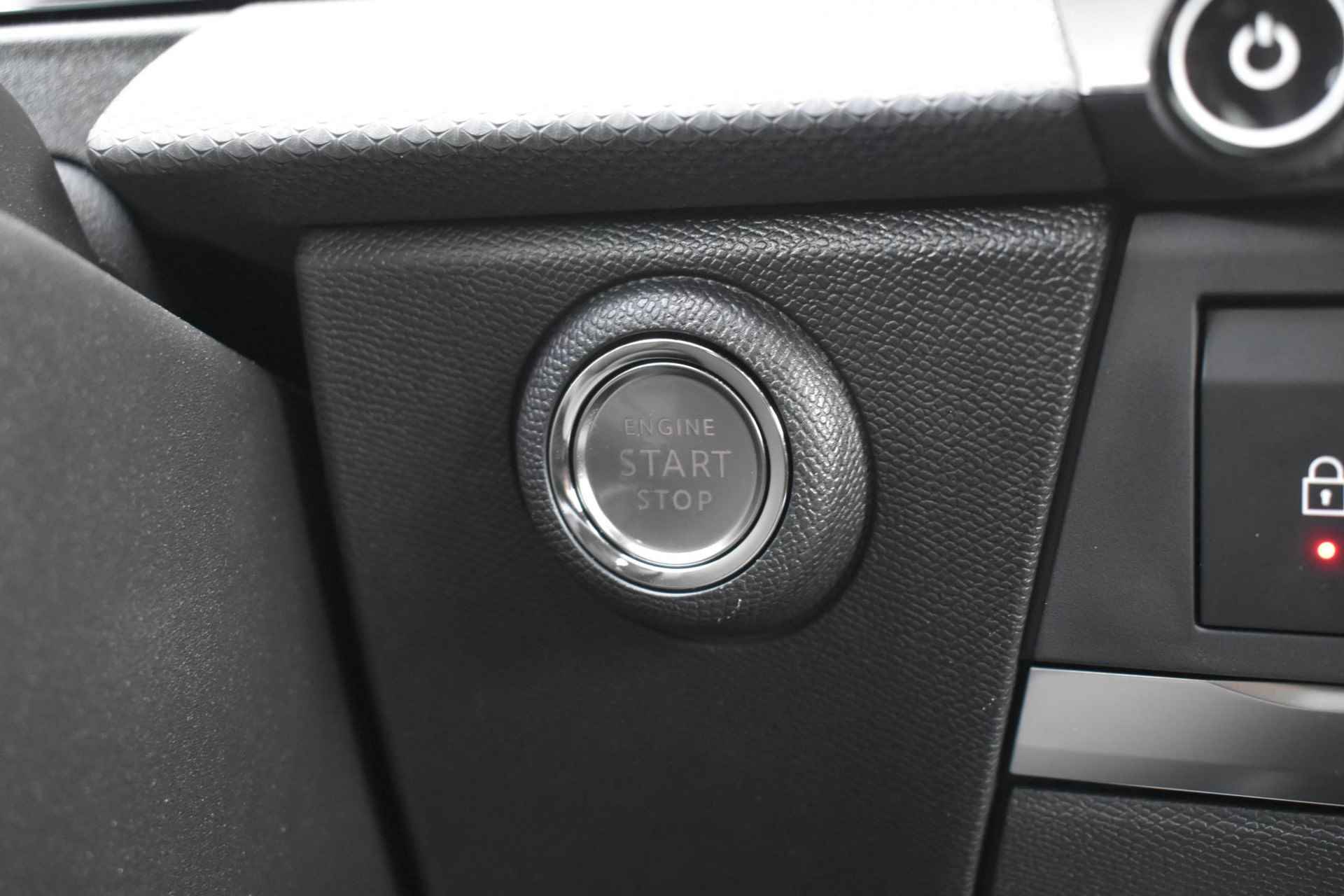 Opel Astra 1.6 Hybrid Level 4 / Ultimate / Panoramadak / 360 Camera / Keyless - 22/55