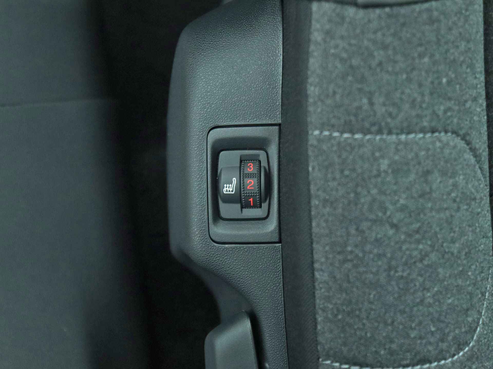 Citroën C3 PureTech 110pk Automaat Max | Rijklaar | 17" LMV | Apple Carplay | - 23/28
