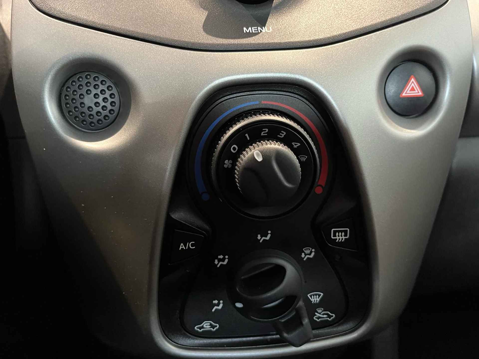 Citroën C1 5-deurs Feel 1.0 e-VTi 70pk LAGE KM-STAND! | AIRCO | BLUETOOTH | ELEKTRISCH PAKKET | RADIO/USB - 17/41