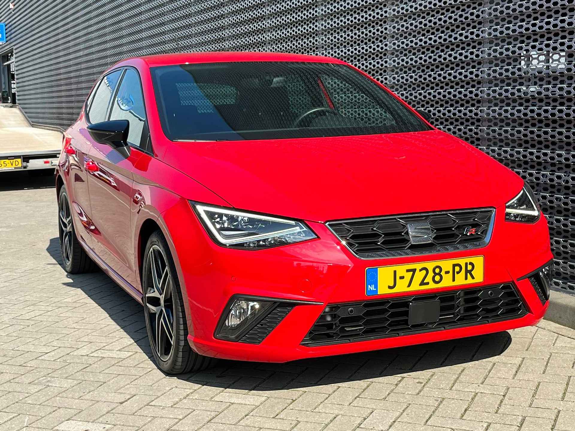 SEAT Ibiza 1.0 TSI FR Limited Edition / 18" LMV / Achteruitrijcamera / Stoelverwarming / Digitale Cockpit / LED ** - 10/33