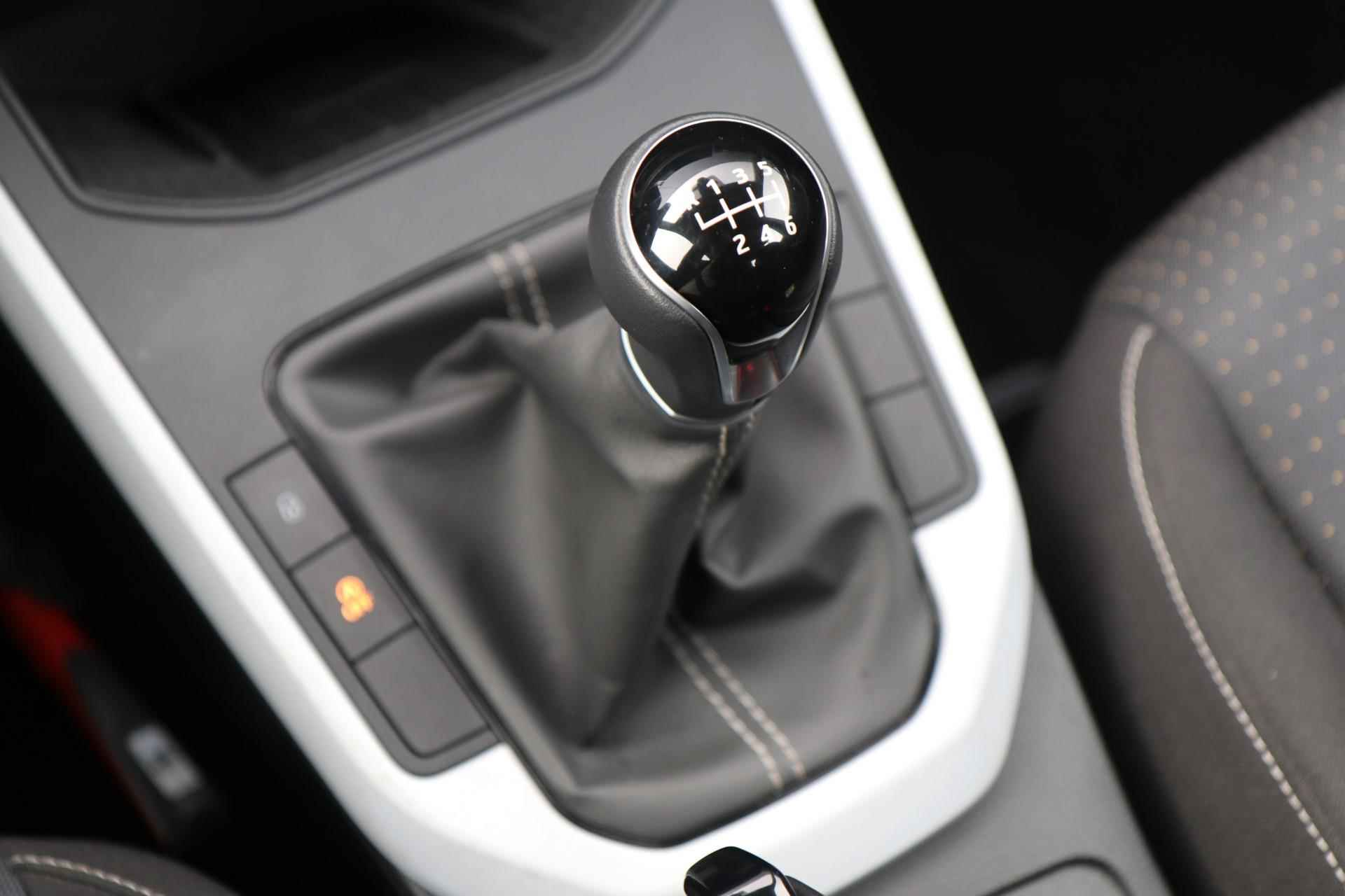 SEAT Arona 1.0 TSI 110pk Style | Navigatie | Clima | Parkeersensoren Achter - 27/42