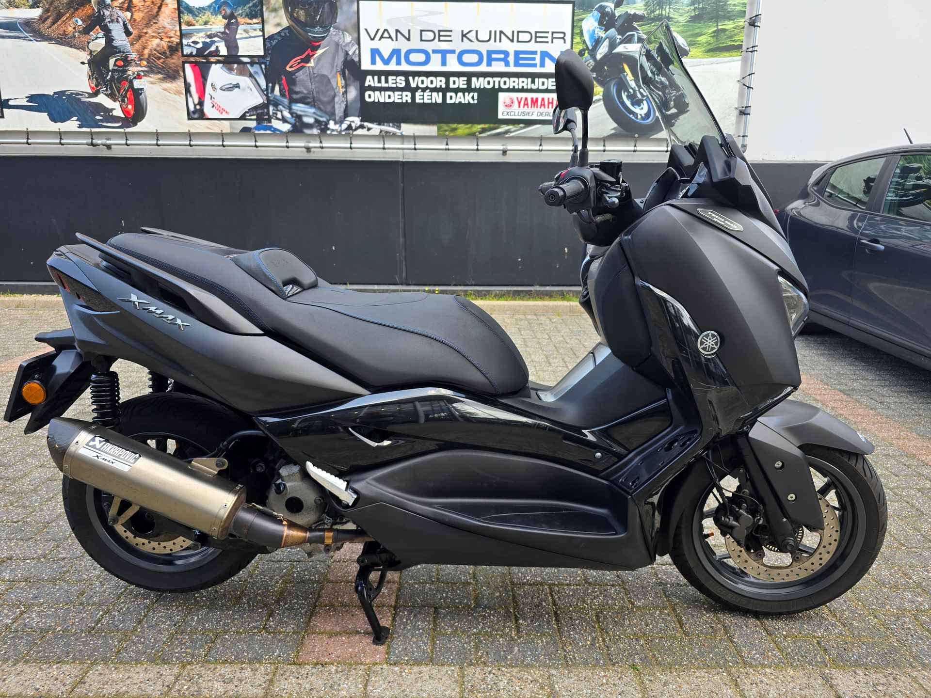 Yamaha XMAX 300 TECHMAX - 1/21