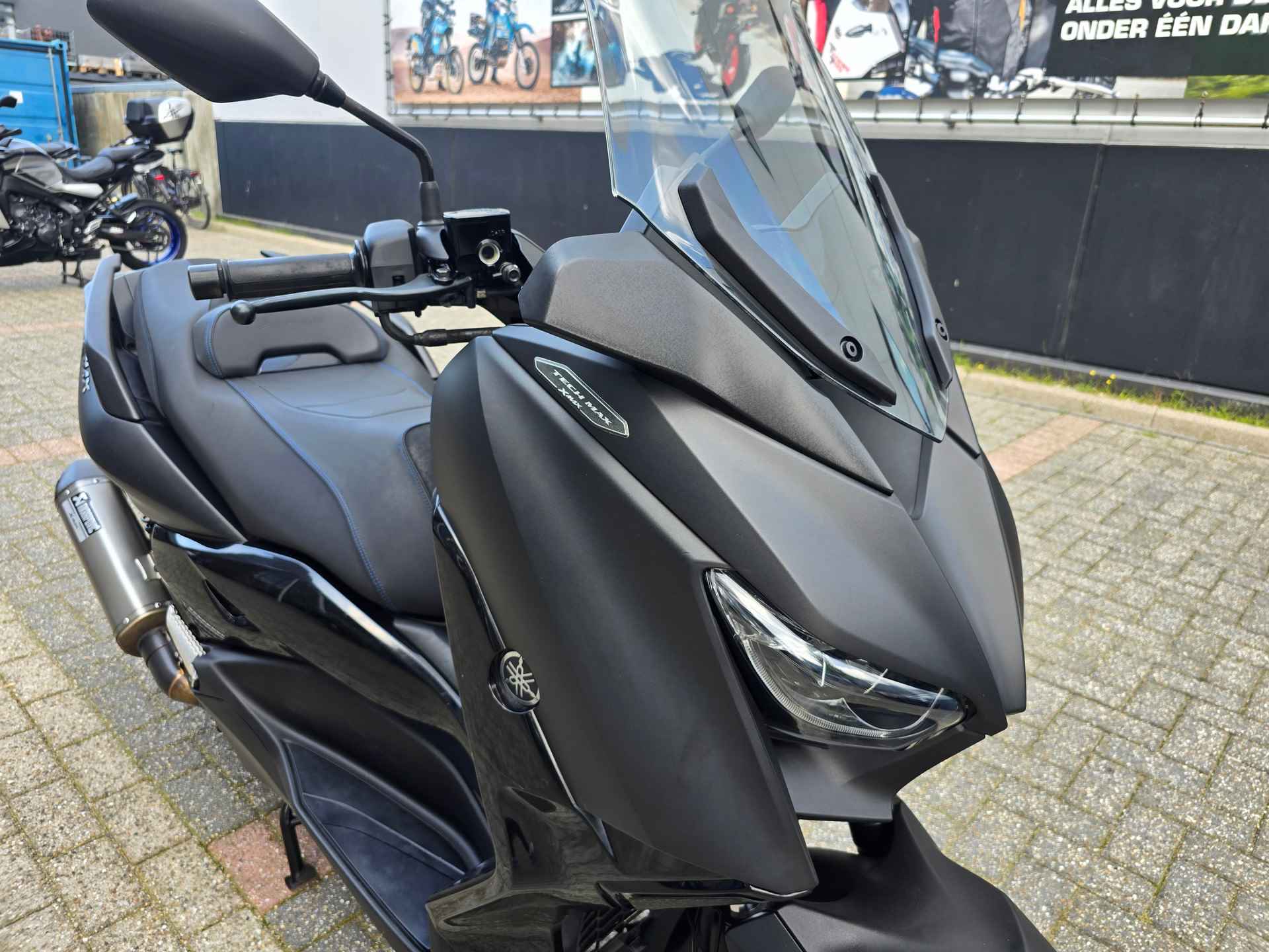 Yamaha XMAX 300 TECHMAX - 8/21