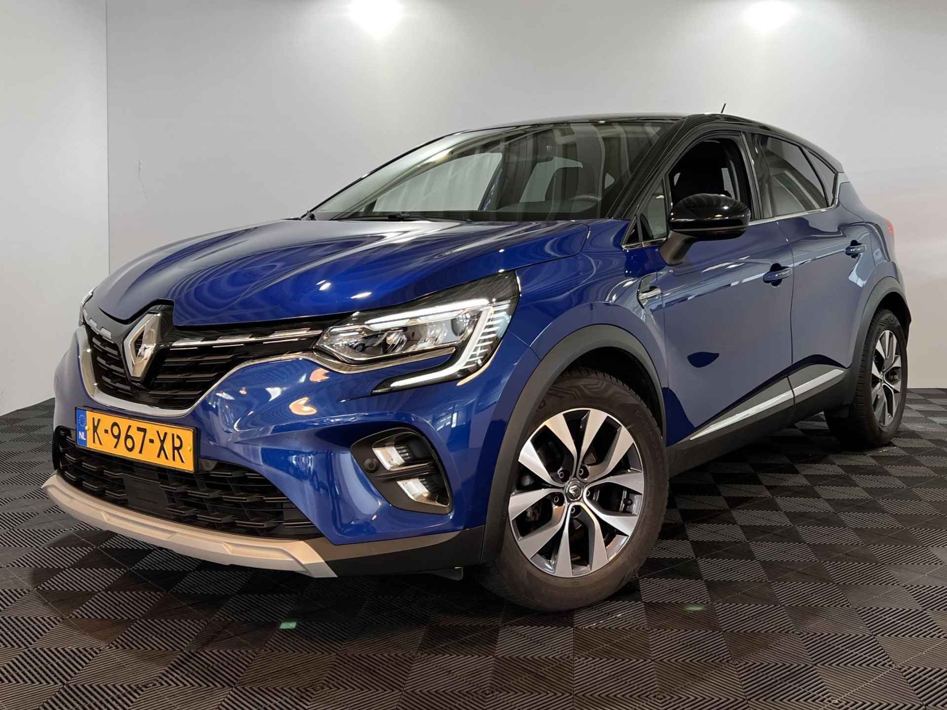 Renault Captur 1.0 - 100PK TCe Bi-Fuel Intens | Navi | Lederen bekleding | Stoelverwarming | Cruise control | Climate Control | Parkeersensoren | Camera | Apple Carplay / Android Auto | - 2/40