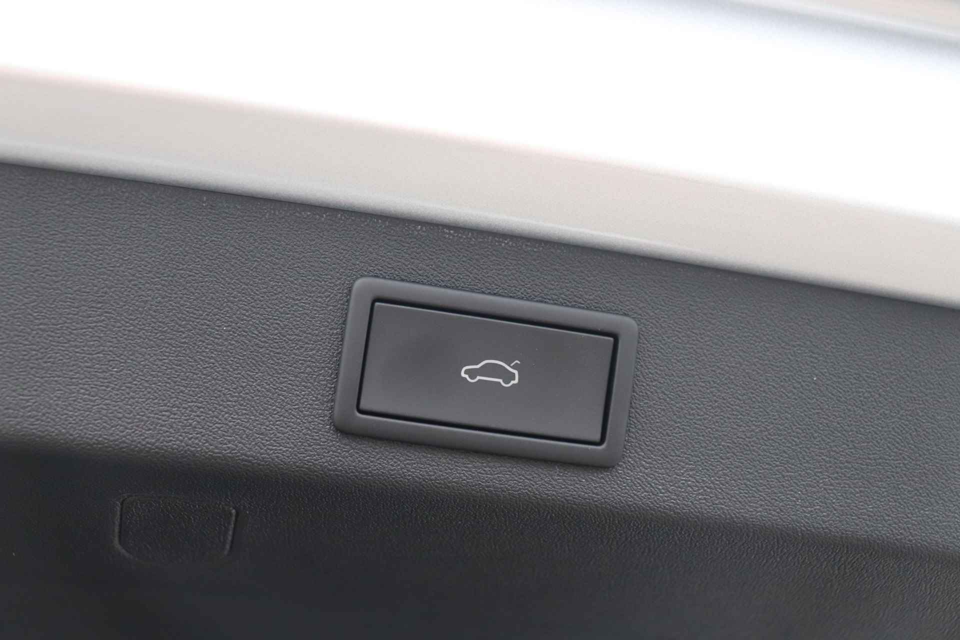 Škoda Kodiaq 1.5 TSI MHEV Business Edition | Elektrische achterklep | Elektrische bestuurdersstoel | Stoelverwarming | Achteruitrijcamera - 34/38