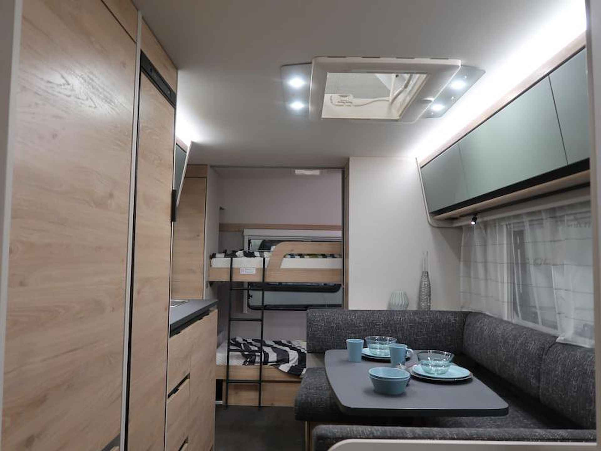 Dethleffs Camper 560 FMK NIEUW !! MODELJAAR 2025 ! - 13/24