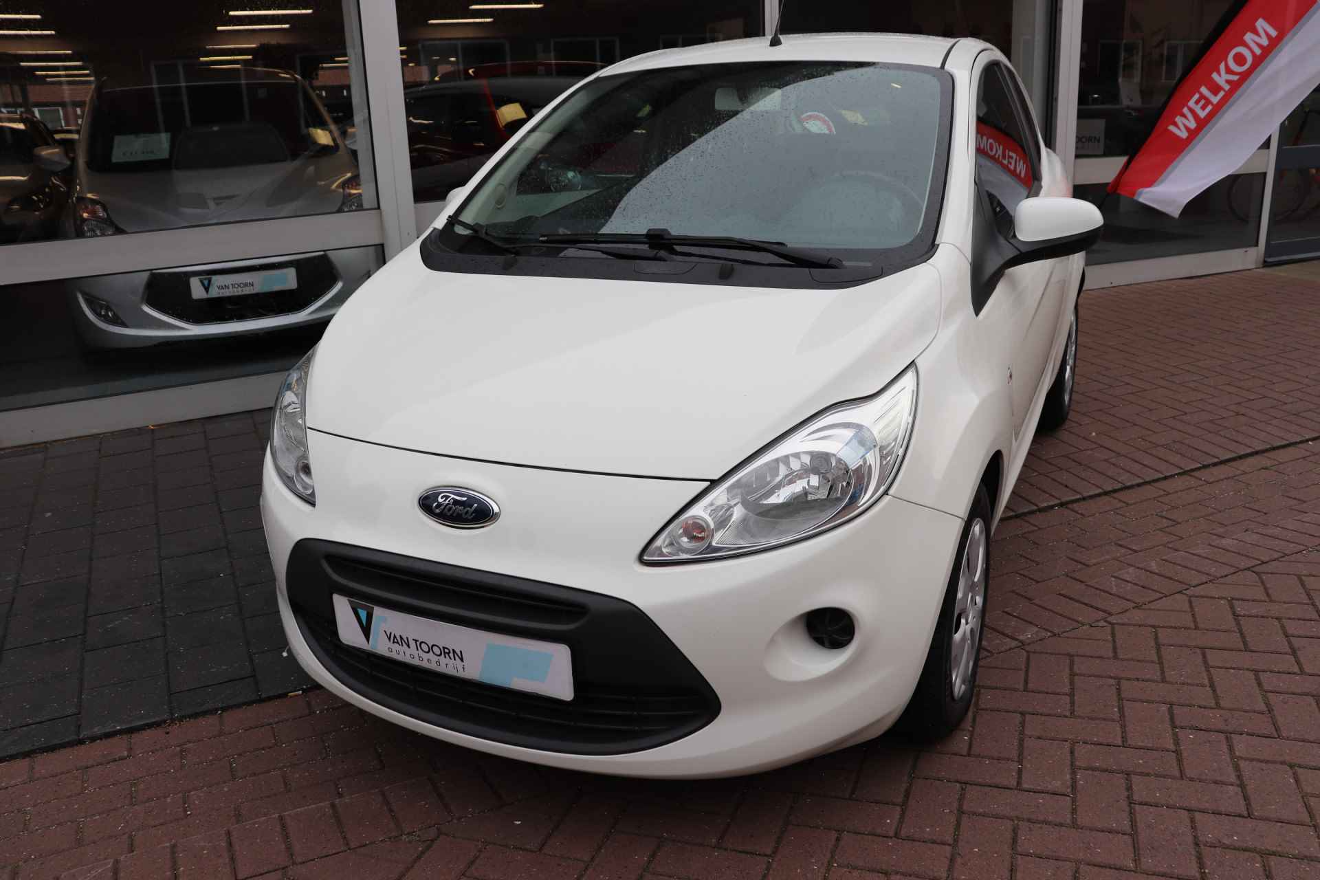 Ford Ka 1.2 Style start/stop. Airco - 3/22