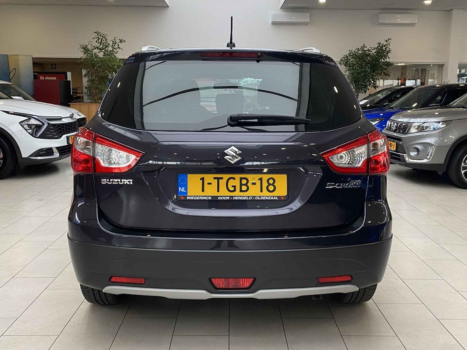 Suzuki SX4 S-Cross 1.6 Exclusive [ BLUETOOTH I STOELVERWARMING I CRUISE ] - 4/24