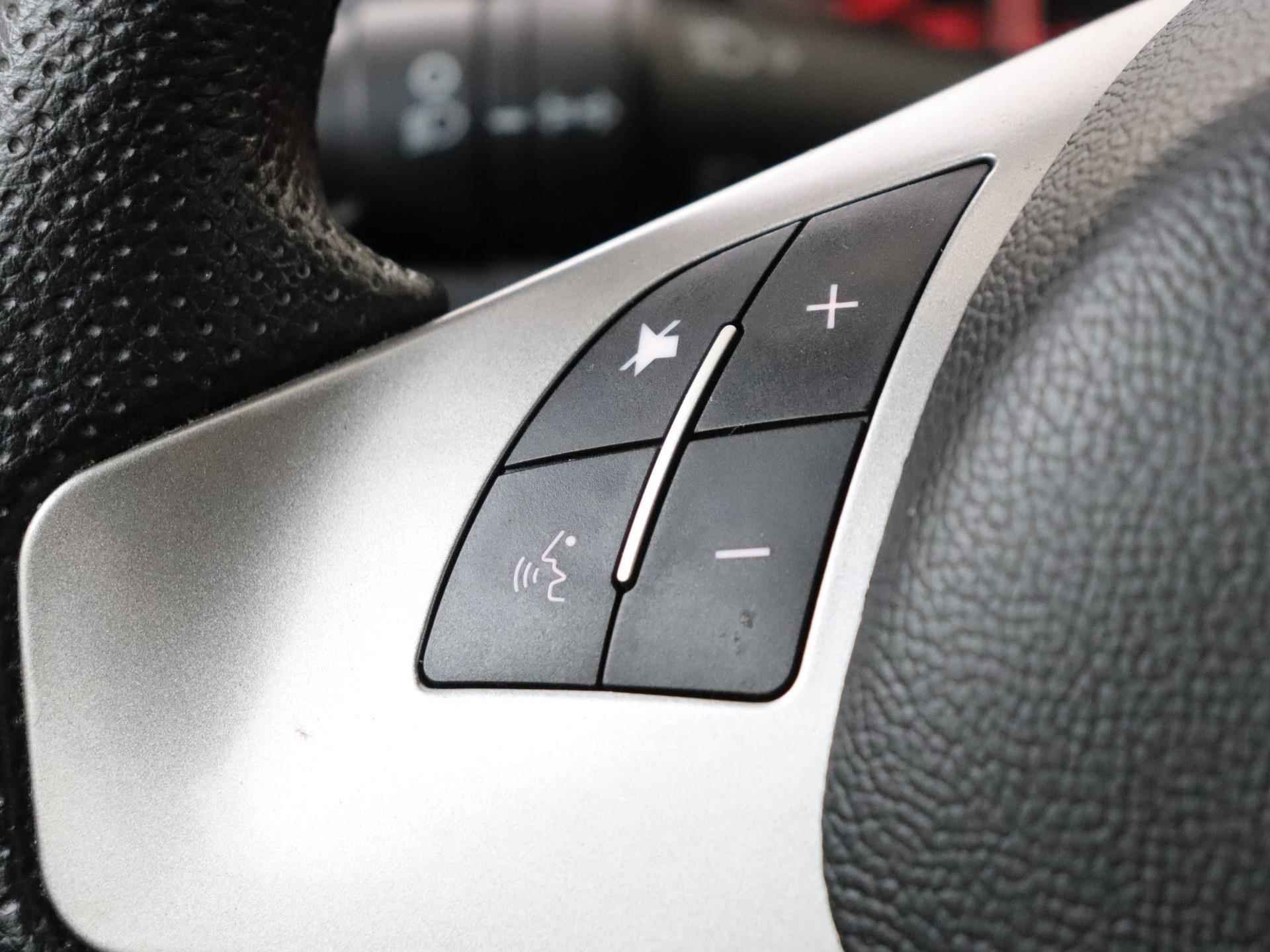 Alfa Romeo MiTo 1.4 - 77PK | Airco | Navigatie | Centrale deurvergrendeling | Electrische ramen | Cruise Control | 16 inch Velgen | LED Achterlicht | - 16/25