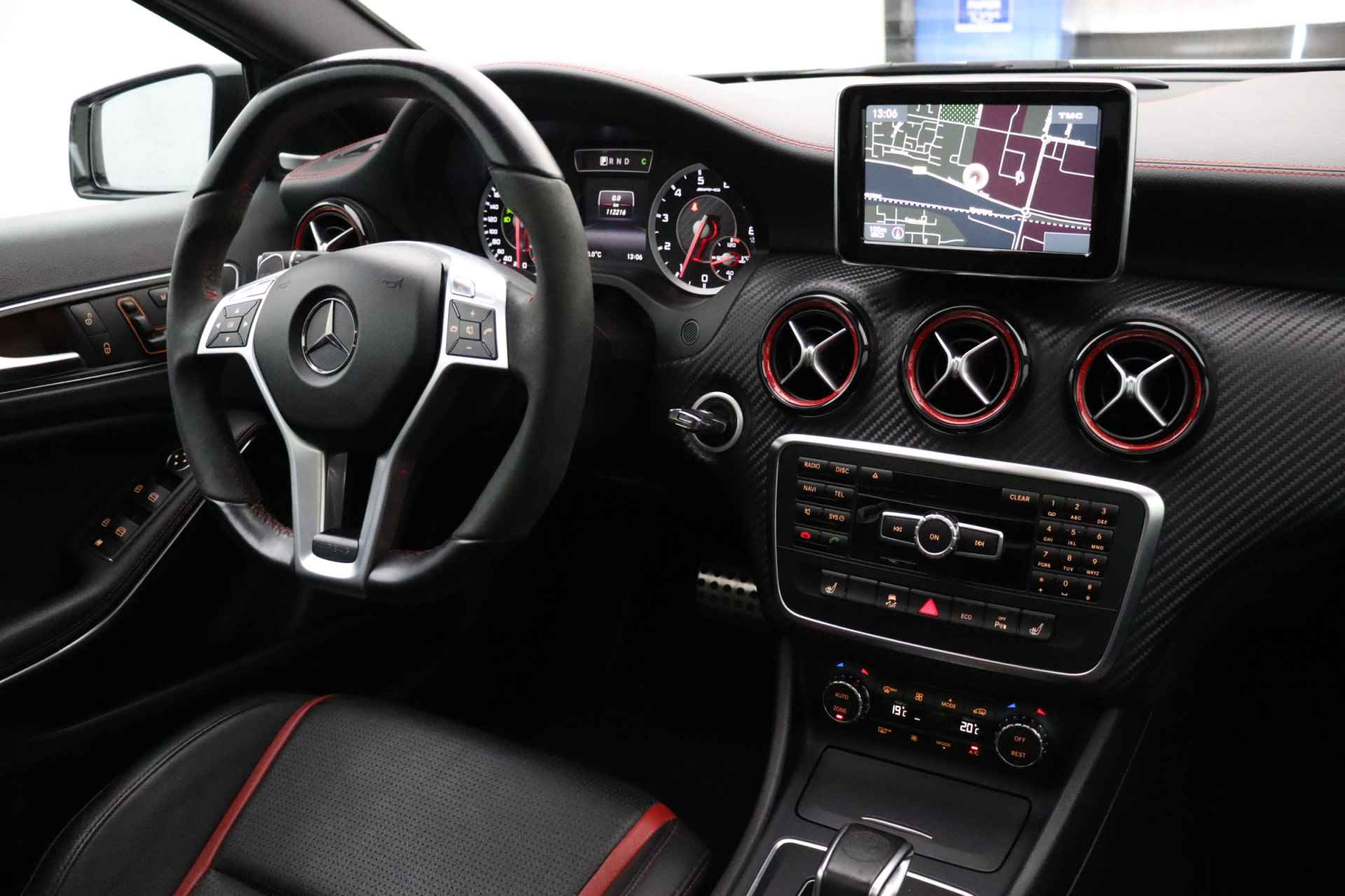 Mercedes-Benz A-Klasse 45 AMG 4MATIC Edition 1 | Panoramadak | Memory seats | Schaalstoelen | Leder - 19/34