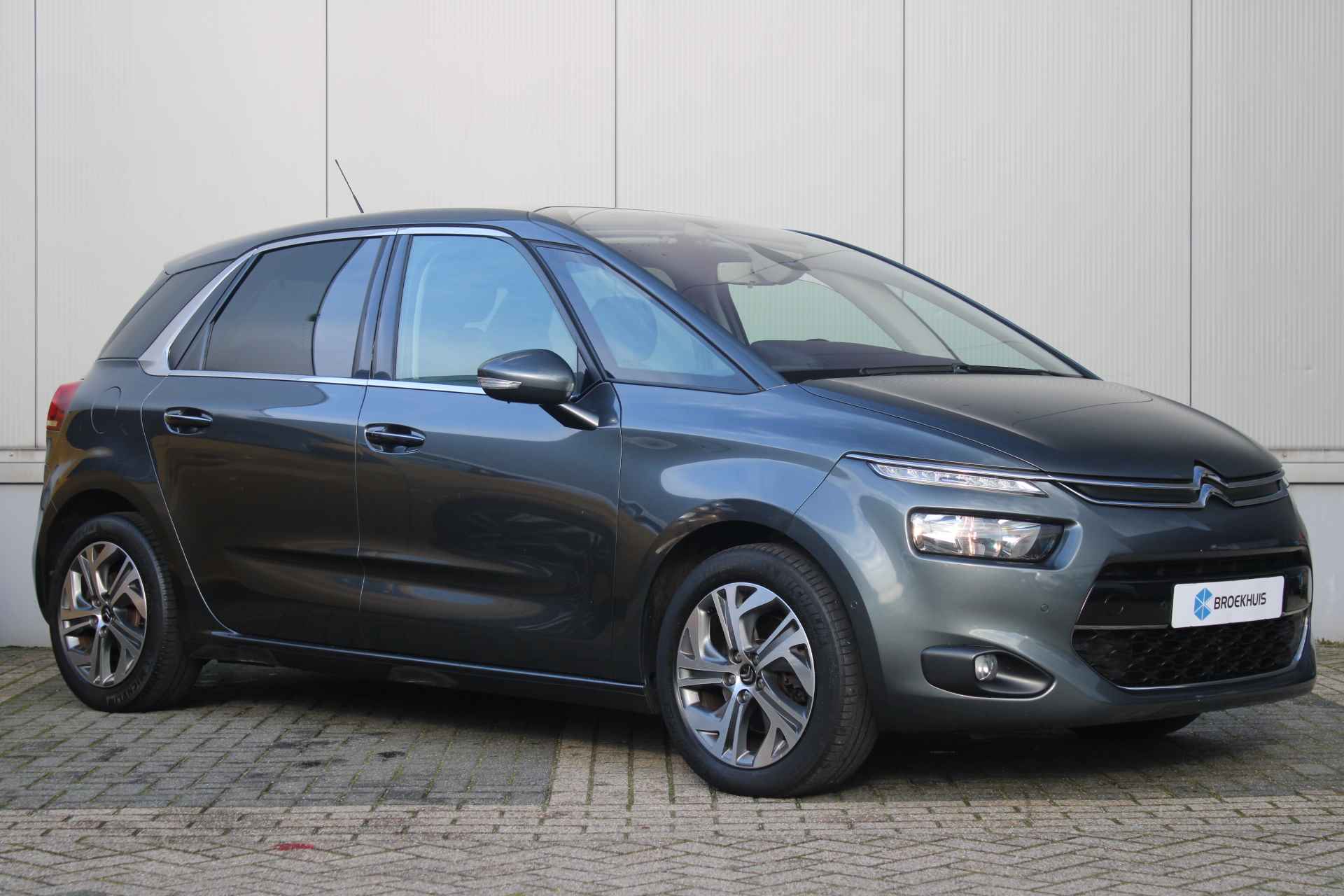 Citroën Grand C4 Spacetourer 1.6 165-PK EAT6 AUTOMAAT | CAMERA | PDC | PARKEER ASSIST | TREKHAAK | KEYLESS | - 8/26