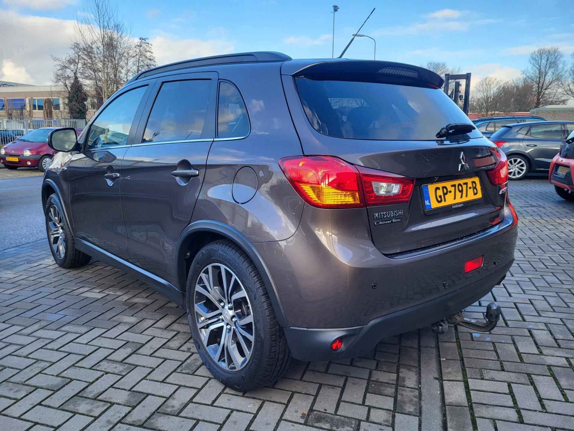 Mitsubishi ASX 1.6 Cleartec Instyle | Met panoramadak, camera, navigatie, elektrische stoelen en cruise control - 5/39