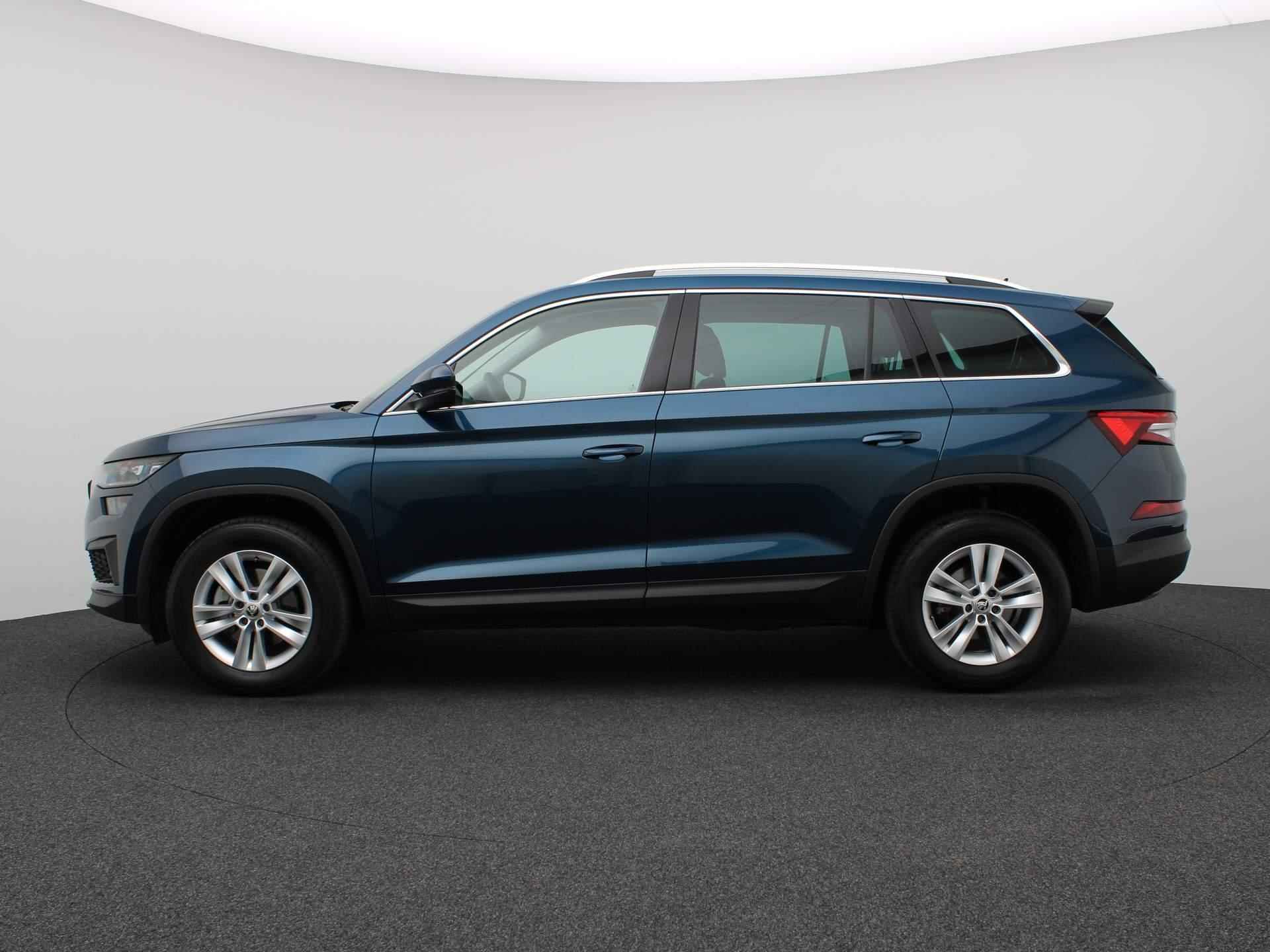 Skoda Kodiaq 1.5 TSI Business Edition 150PK DSG Virtual Cockpit, Matrix LED Verlichting, App Connect, Achteruitrijcamera, Adaptieve Cruise Controle, 17" Lichtmetalen Velgen - 2/43