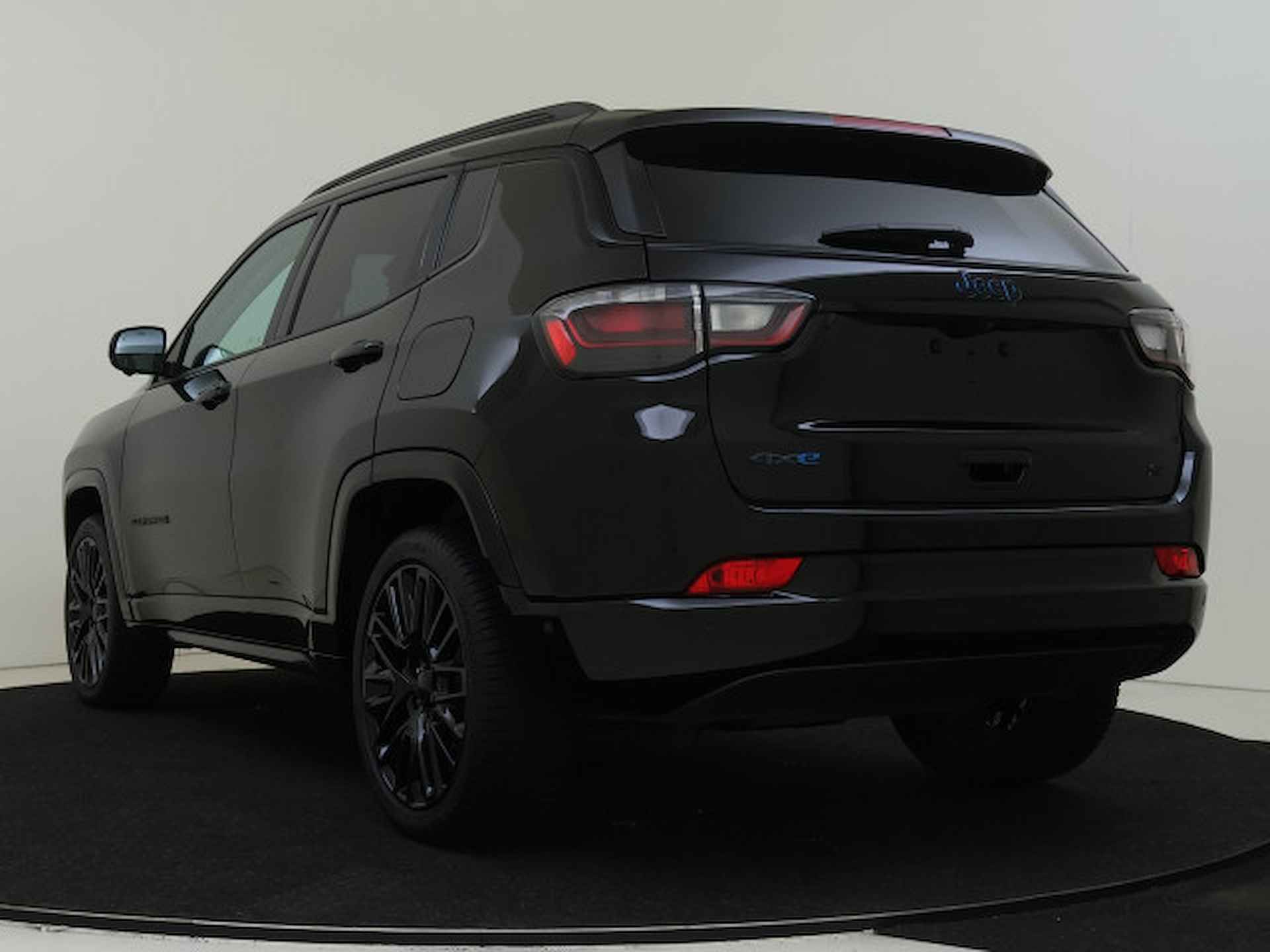 Jeep Compass 4xe 240 Plug-in Hybrid Electric S - 5/36