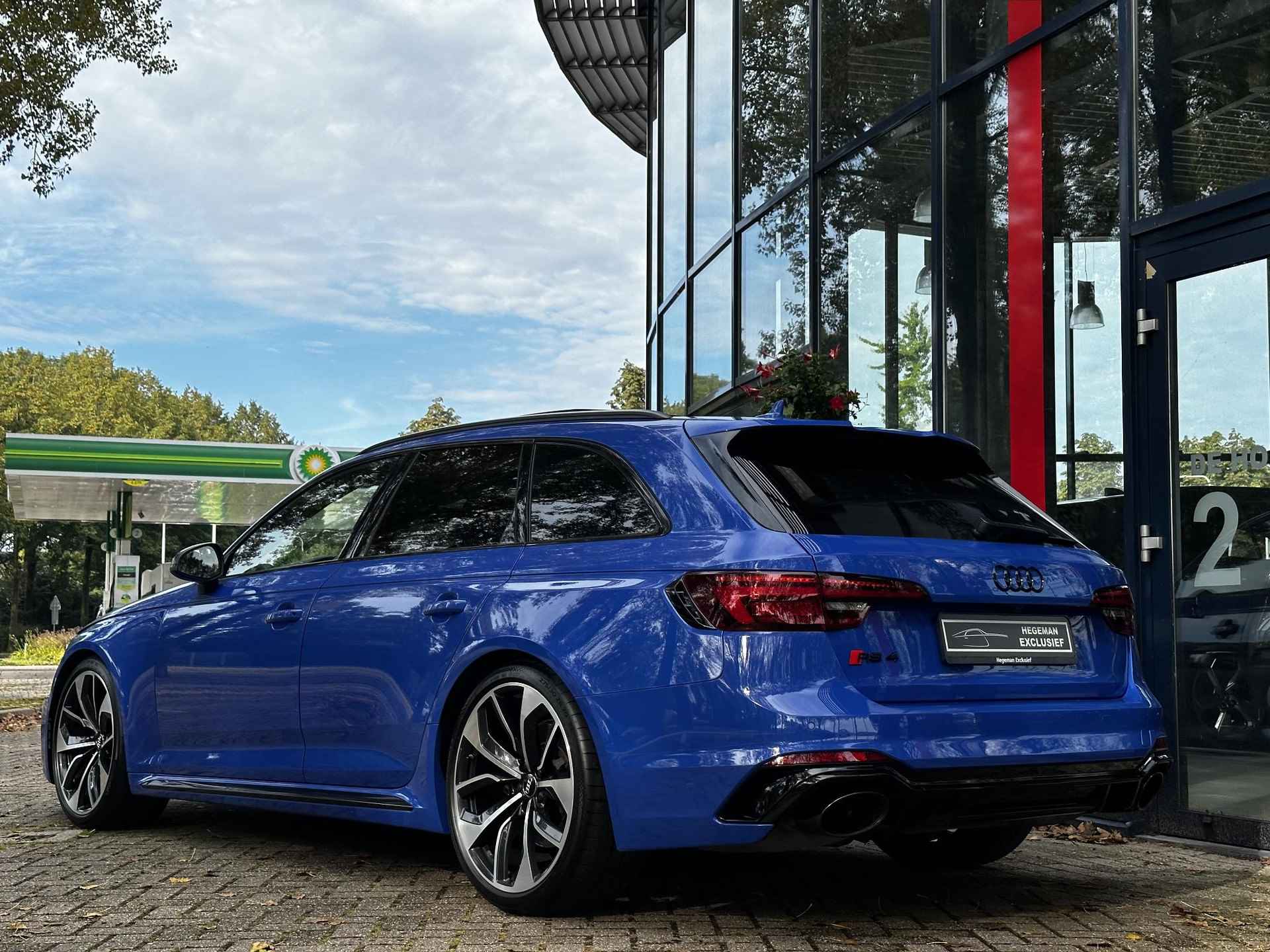 Audi RS4 Avant 2.9 TFSI QUATTRO | NOGARO | Schuif-kanteldak | Head-Up | Camera | 20 Inch | Blind Spot - 5/39