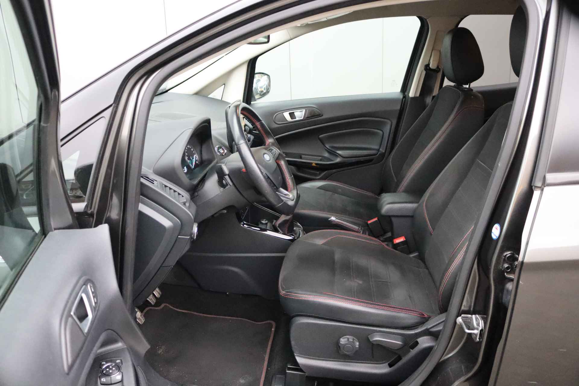 Ford EcoSport 140PK EcoB. ST-Line Navigatie/Trekhaak/Winter-Pack/Cruise-Control - 7/30