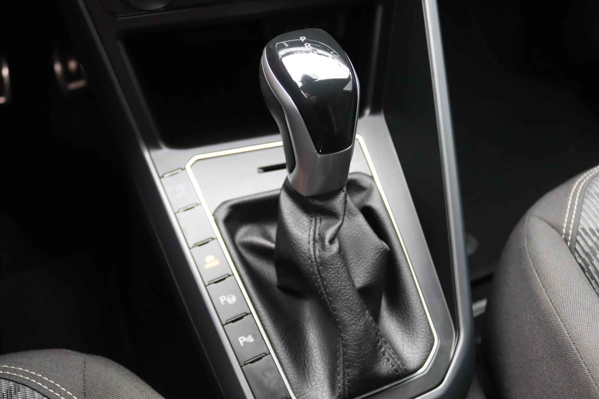 Volkswagen Taigo 1.0TSI 110PK R-LINE AUTOMAAT DSG-7 | Navi Carplay | Camera | Adapt.Cruise | Led | Stoelverwarming | Parkassist | Airco | - 36/51