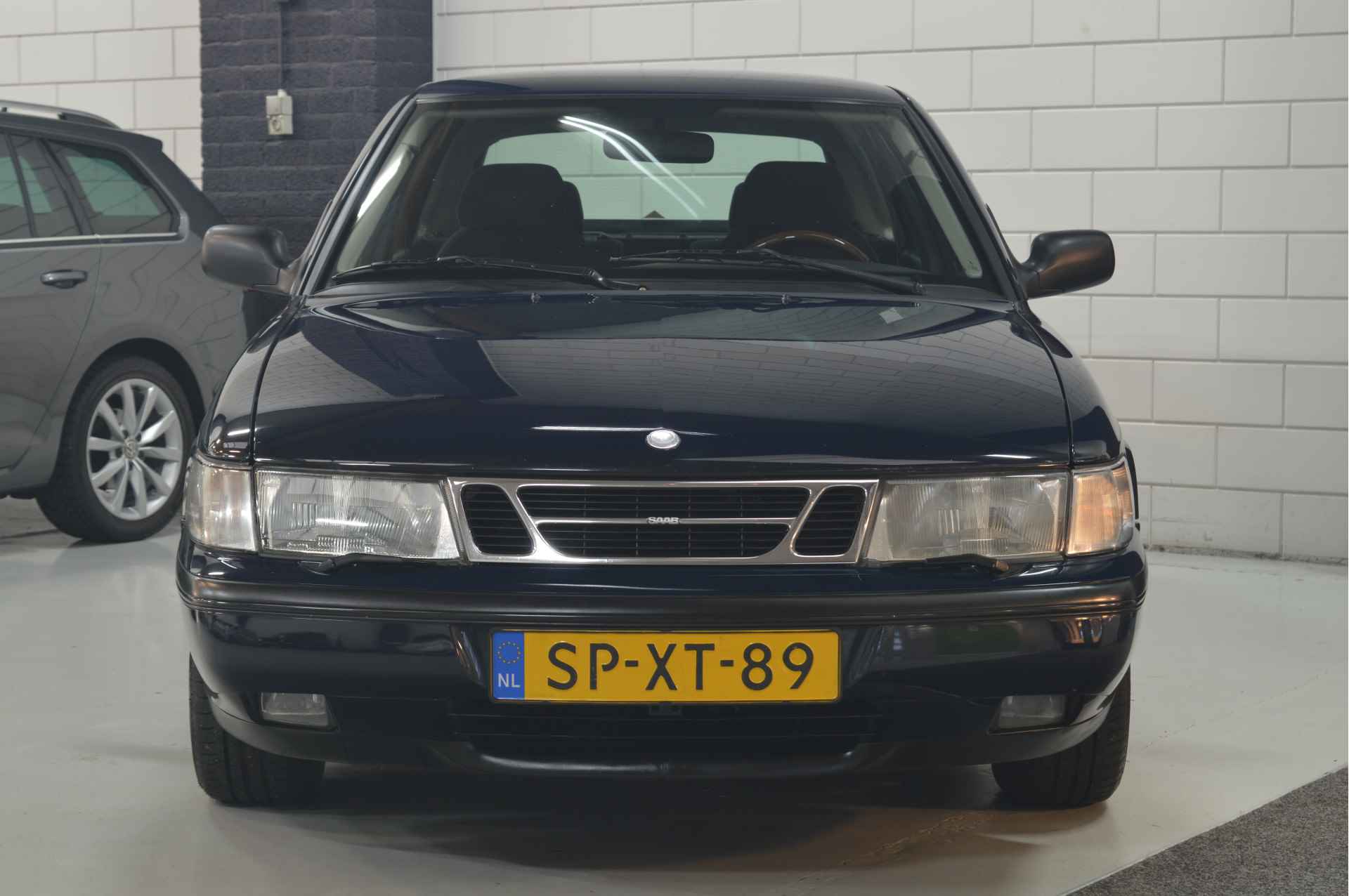 Saab 900 2.0 // AUTOMAAT // AIRCO // CRUISE // TREKHAAK // YOUNGTIMER // - 2/23