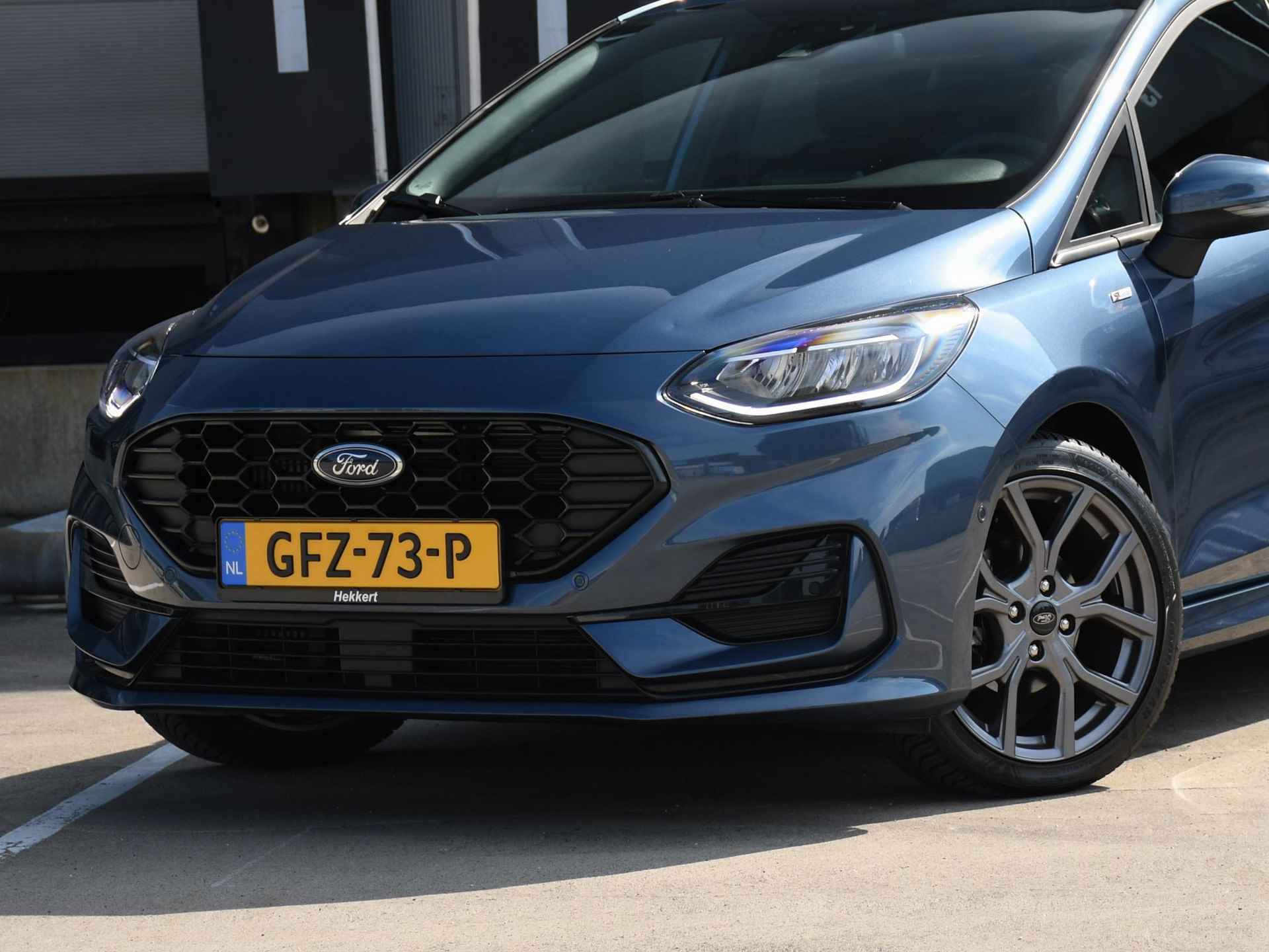 Ford Fiesta ST-Line 1.0 EcoBoost 100pk WINTER PACK | PDC + CAM. | 17''LM | ADAPT. CRUISE | KEYLESS ENTRY | DAB | LED - 2/33