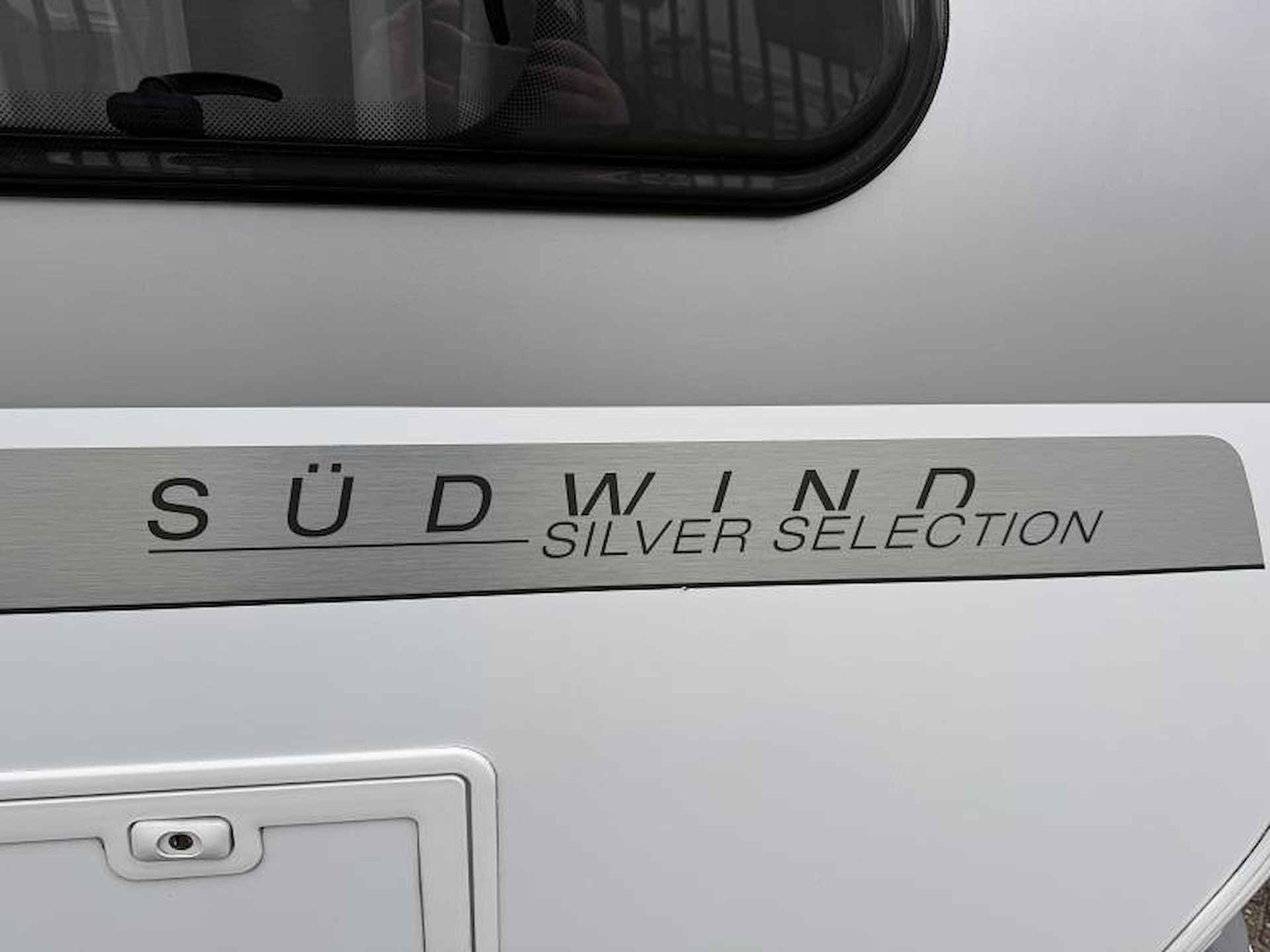 Knaus Sudwind Silver Selection 500 FVU met voortent en mover - 7/18