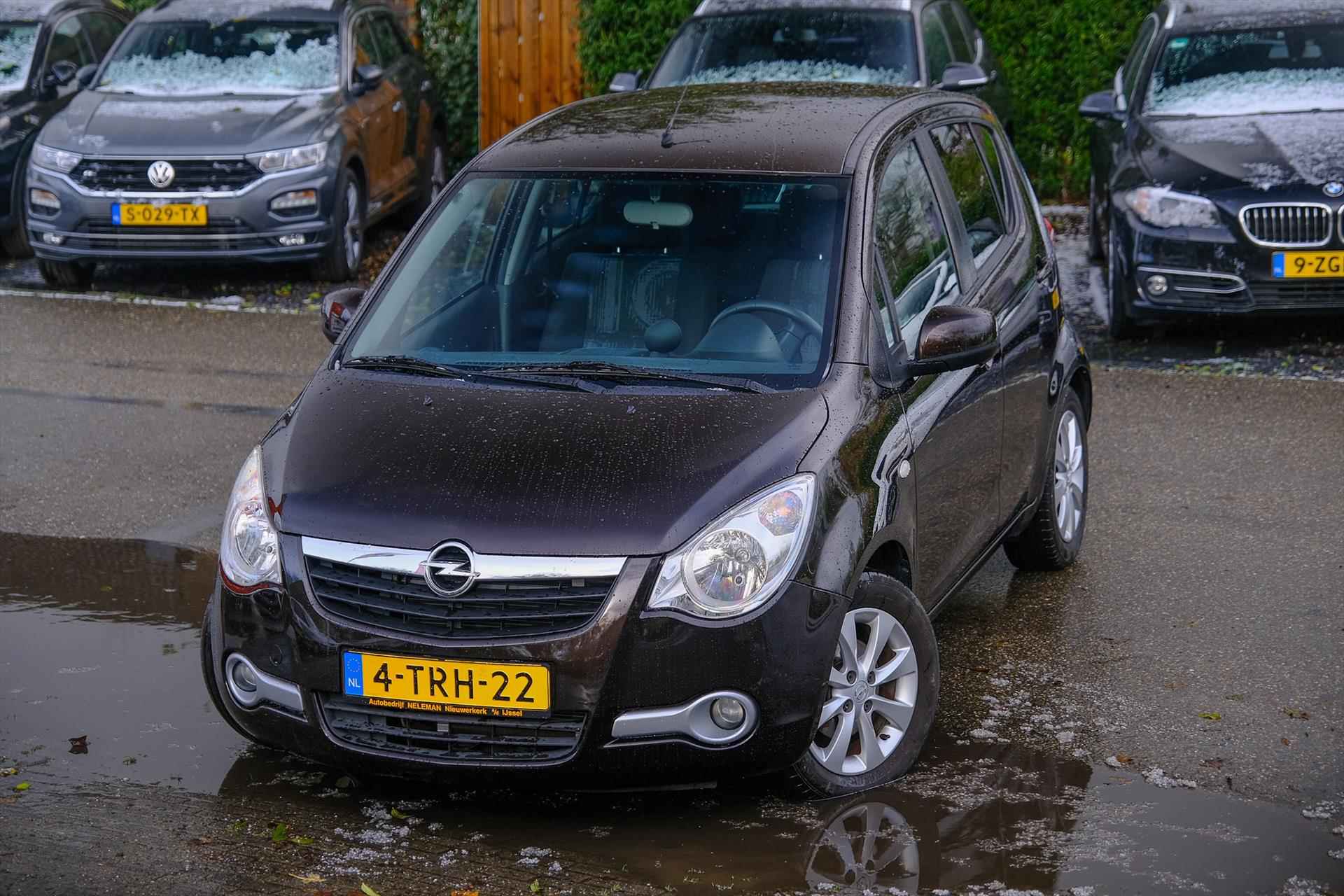 OPEL Agila 1.2 EDITION STOELVERWARMING TREKHAAK AIRCO APPLE CARPLAY RIJKLAAR BOVAG GARANTIE - 4/25