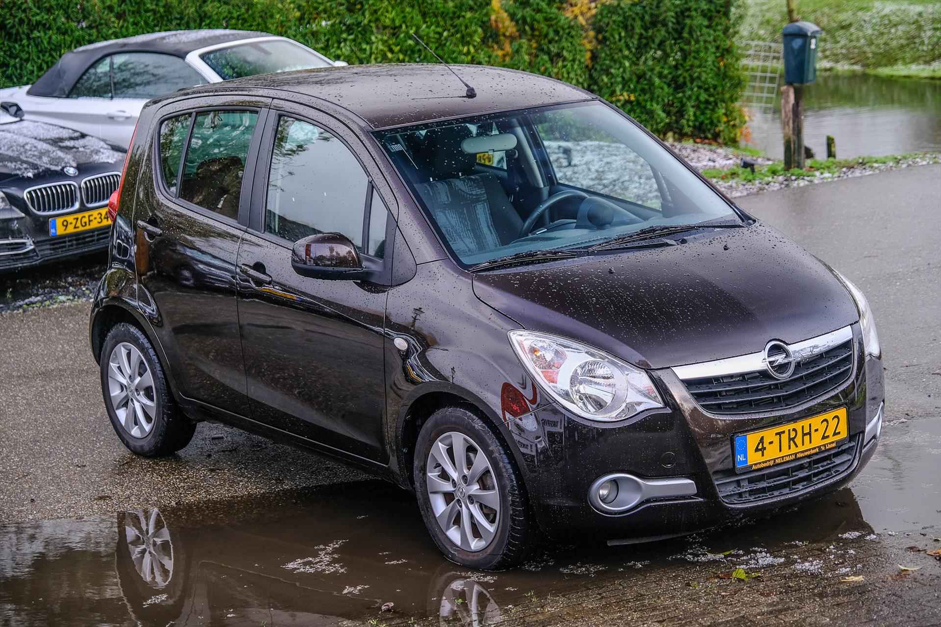 OPEL Agila 1.2 EDITION STOELVERWARMING TREKHAAK AIRCO APPLE CARPLAY RIJKLAAR BOVAG GARANTIE - 9/25