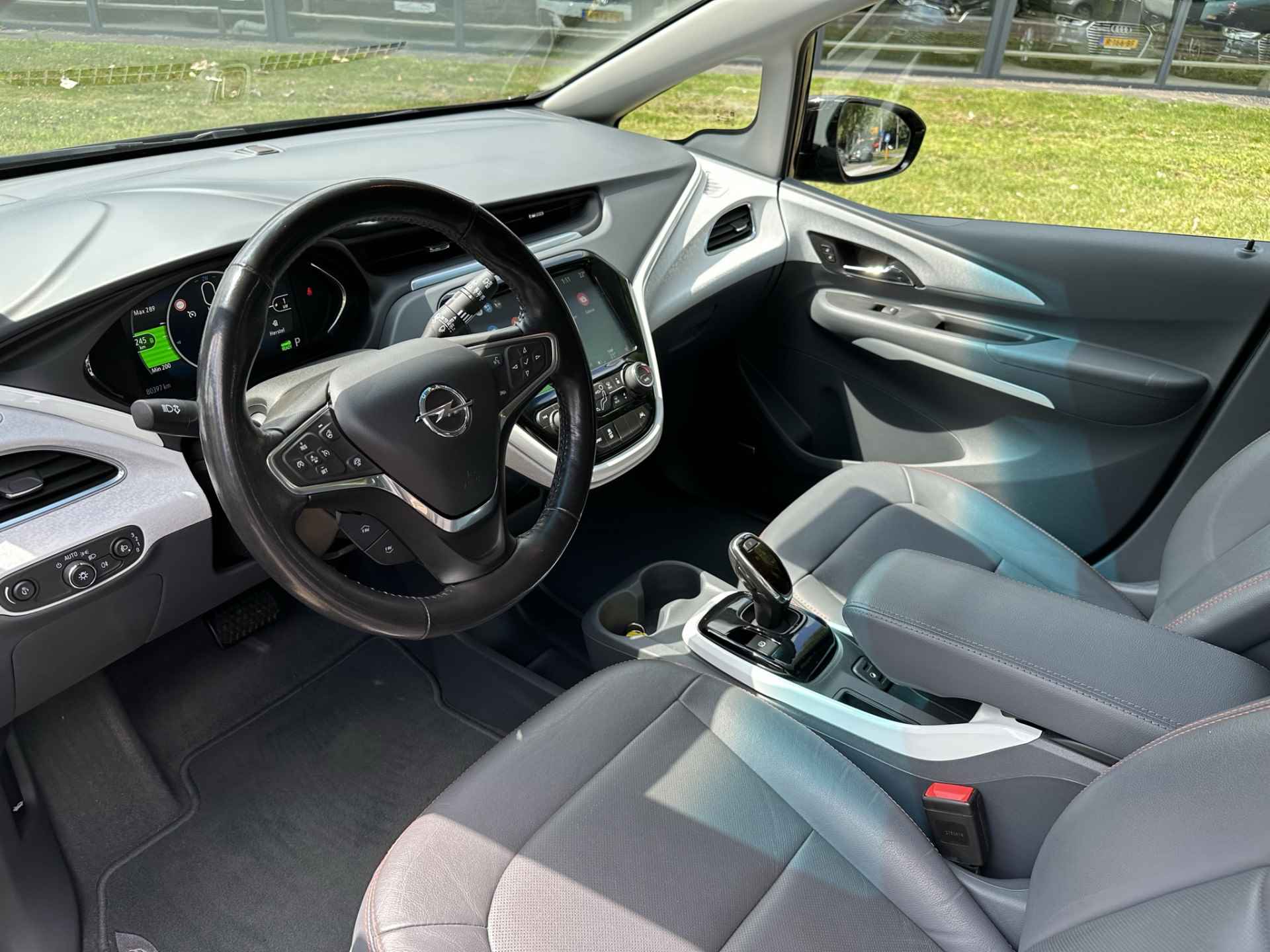 Opel Ampera-E Business executive 60 kWh | vol leder | 360 camera stuur/stoelverwarming! - 13/26