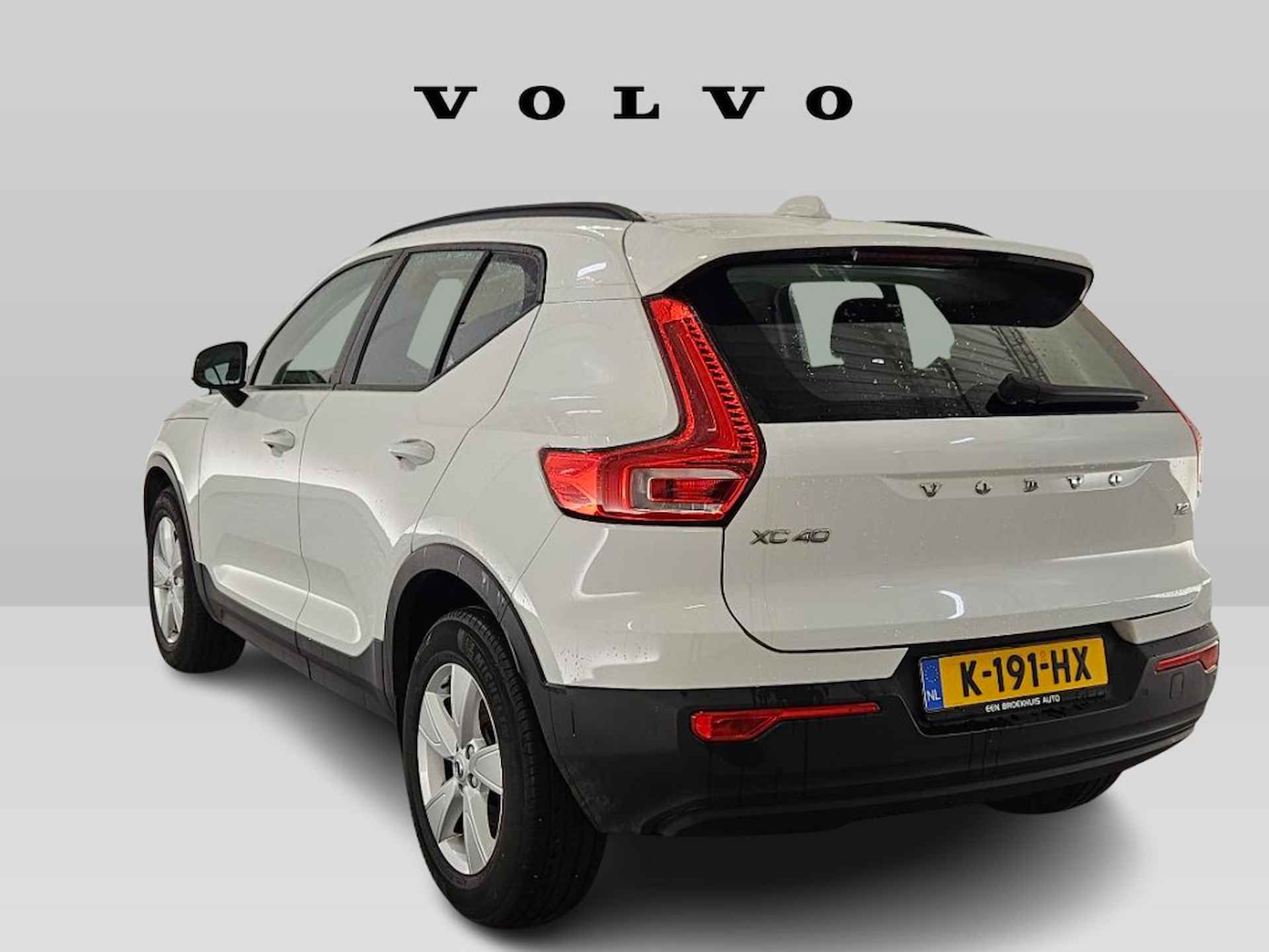 Volvo XC40 T2 Momentum Core | Park Assist achter - 5/11