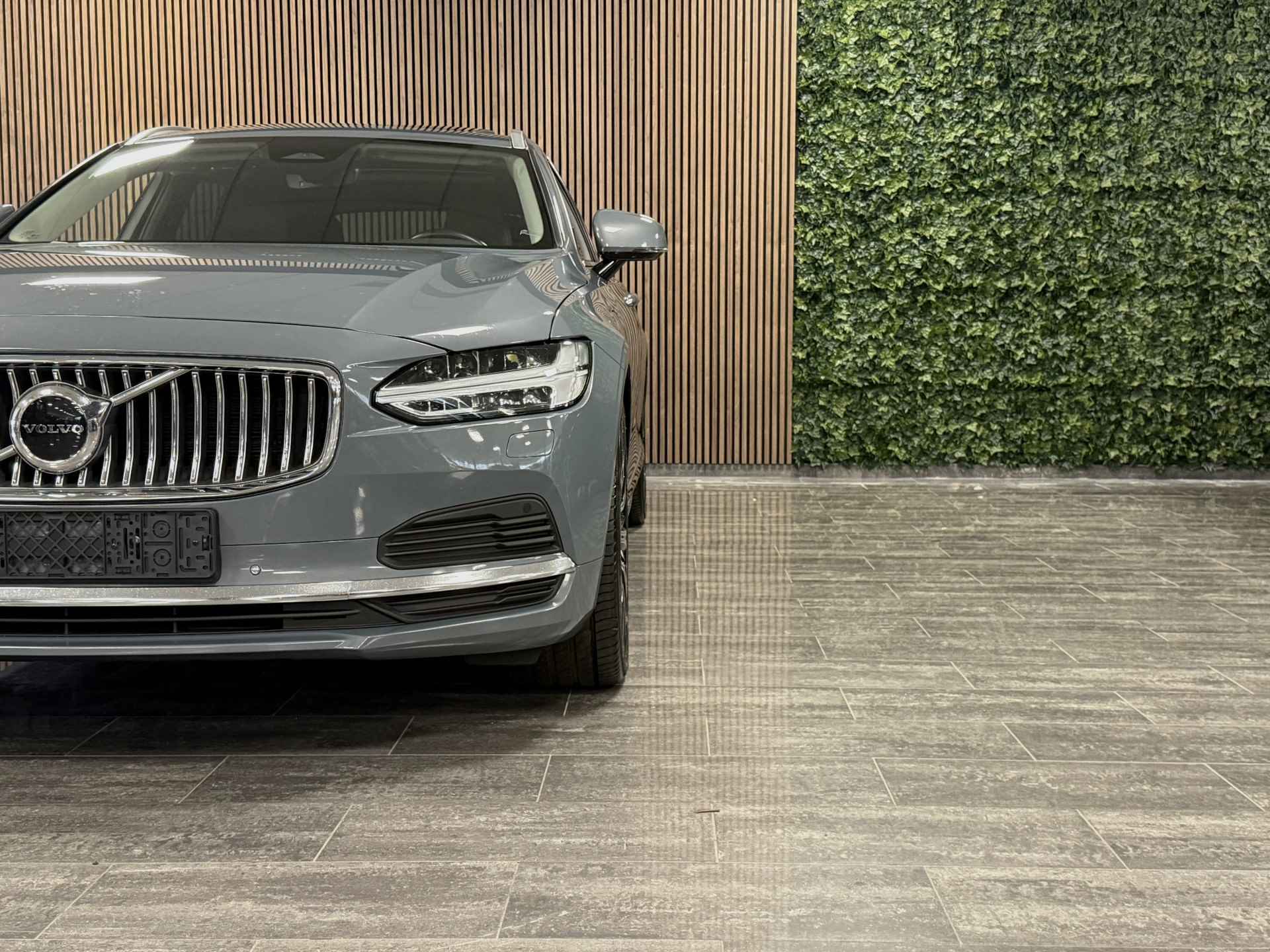 Volvo V90 T6 AWD Recharge Inscription | Trekhaak | Schuifdak | Harman Kardon | Stoelventilatie | Adaptieve Cruise Control | Standkachel me - 5/39