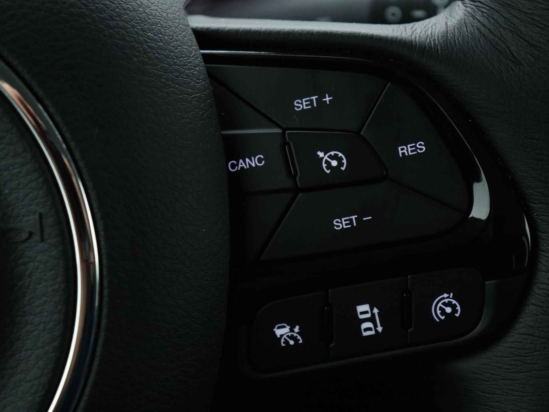Jeep Renegade e-Hybrid Upland 150pk Automaat | Navigatie | Camera | Dodehoek Detectie | Adaptieve Cruise Control | Voorstoelen/ Stuur Verwarmd - 28/38