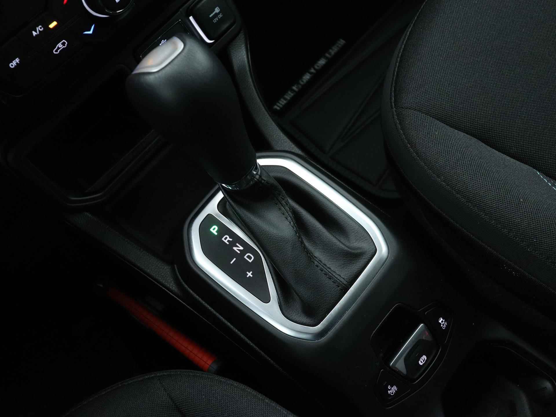 Jeep Renegade e-Hybrid Upland 150pk Automaat | Navigatie | Camera | Dodehoek Detectie | Adaptieve Cruise Control | Voorstoelen/ Stuur Verwarmd - 30/38