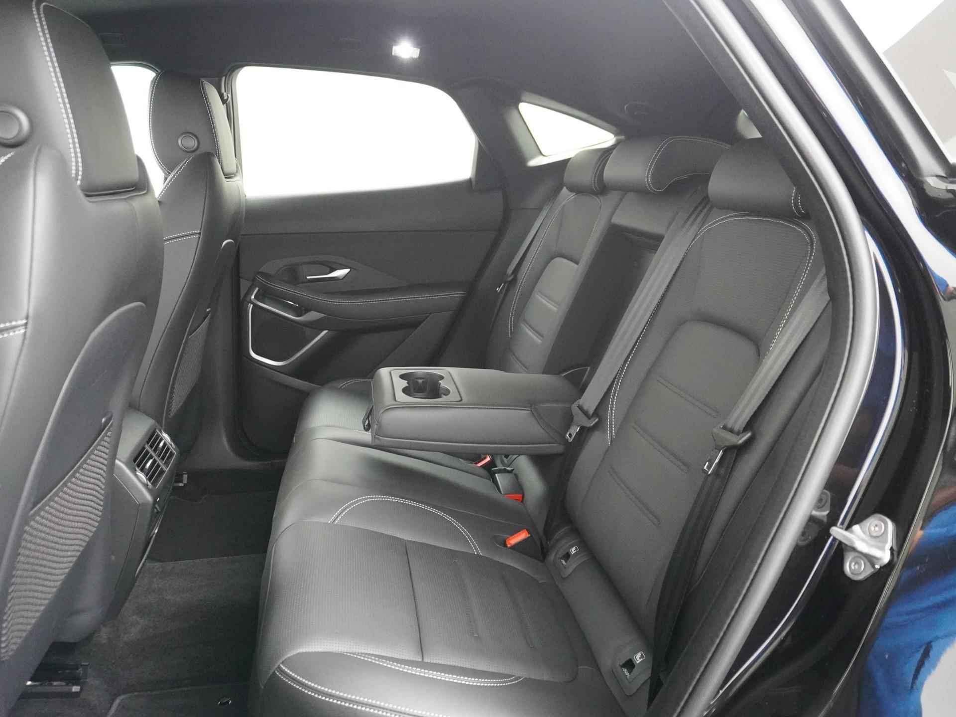 Jaguar E-PACE 1.5 P300e AWD R-Dynamic ORIG. NL. NAP KM. | ELEK. STOELEN | LEDER | RIJKLAARPRIJS INCL. 12 MND. BOVAGGARANTIE - 22/49