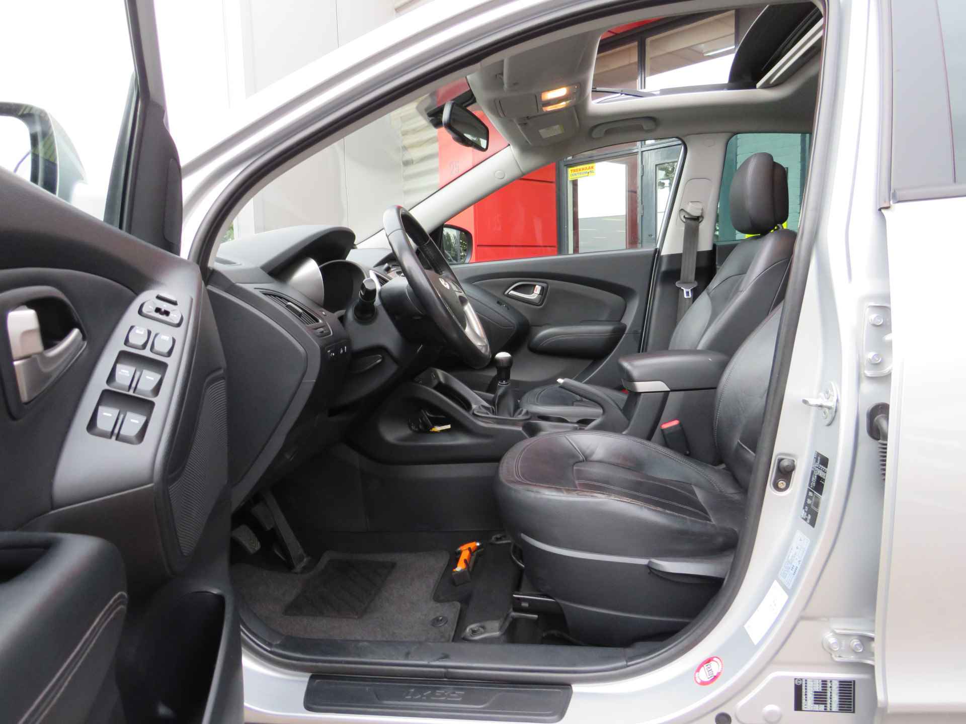 Hyundai ix35 2.0i i-Catcher| 165-PK| | Clima-Airco | Navigatie | Parkeercamera | Incl. Garantie | Trekhaak | - 23/43