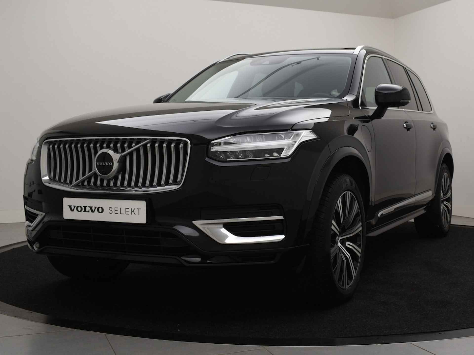 Volvo XC90 T8 PLUG-IN HYBRID INSCRIPTION DAB+ PANORAMADAK MASSAGE STOELEN A - 2/51